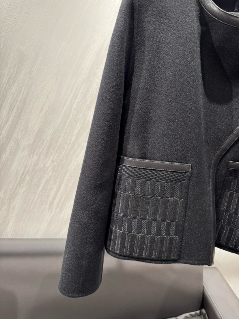 Hermes Clothing-327