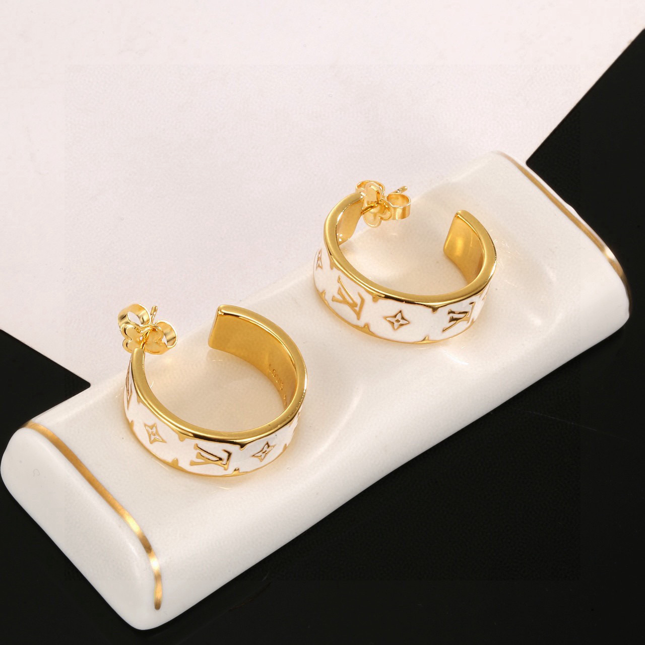 LV earrings-37