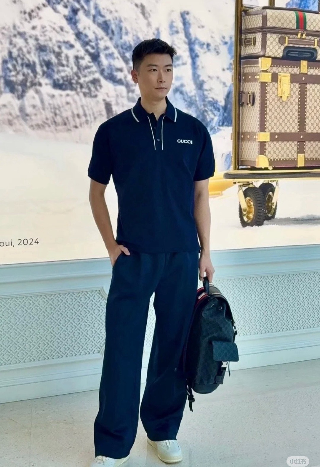 Gucci clothing-128