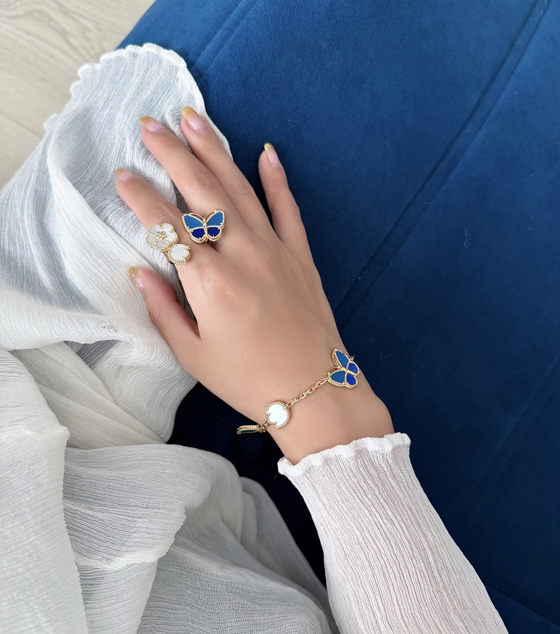 Van Cleef & Arpels ring-10