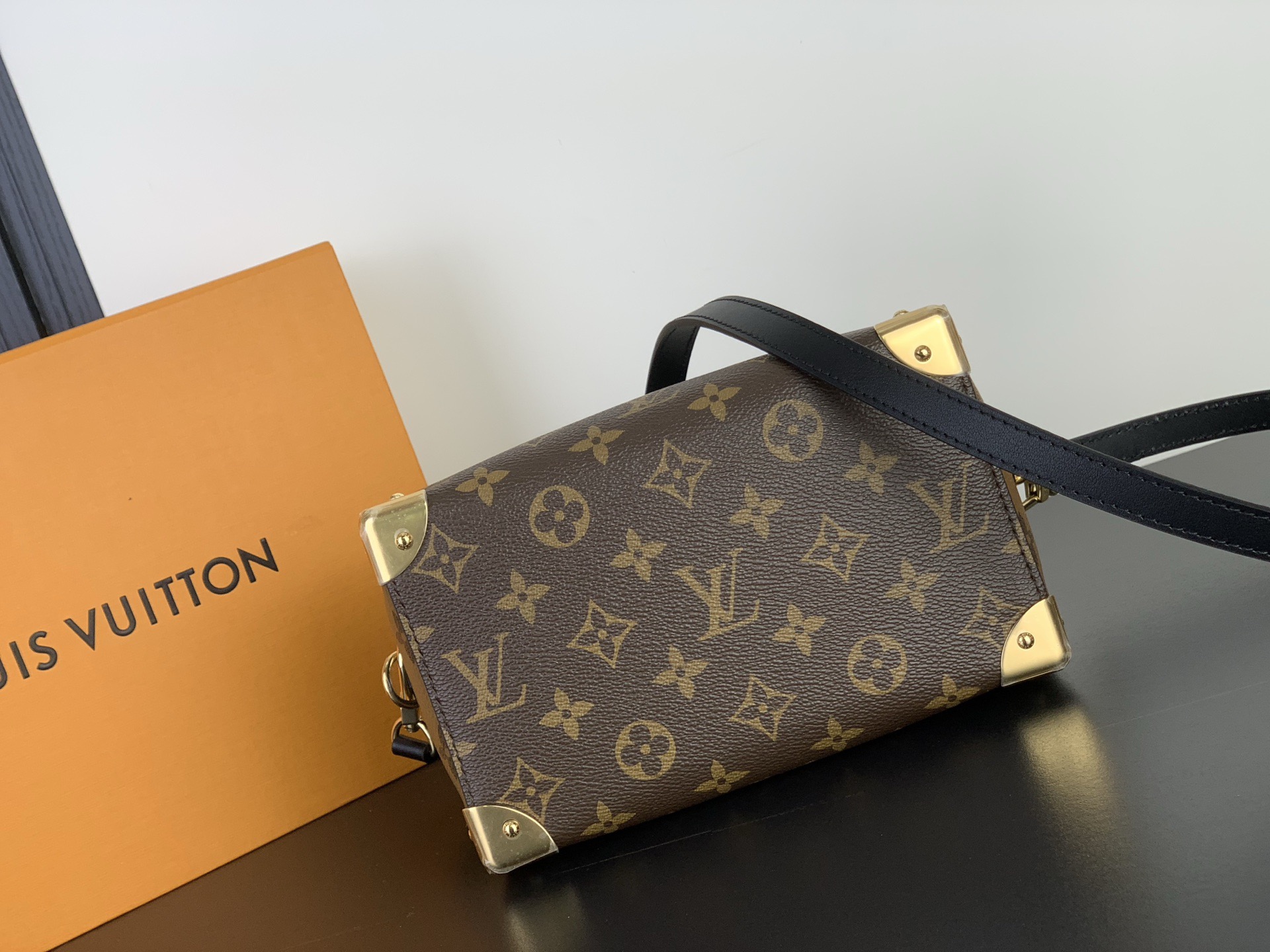 Louis Vuitton bag-27