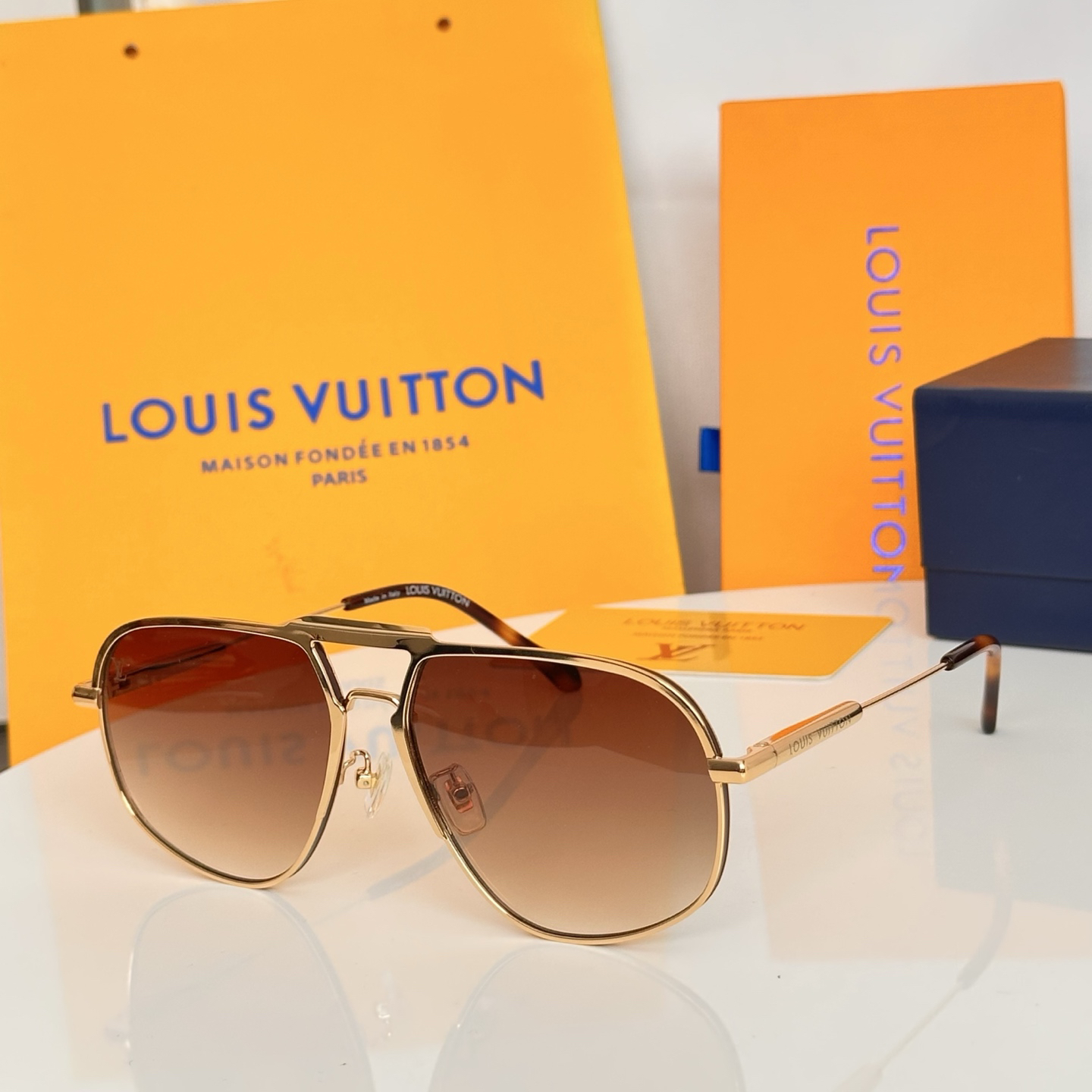 LV glasses-52
