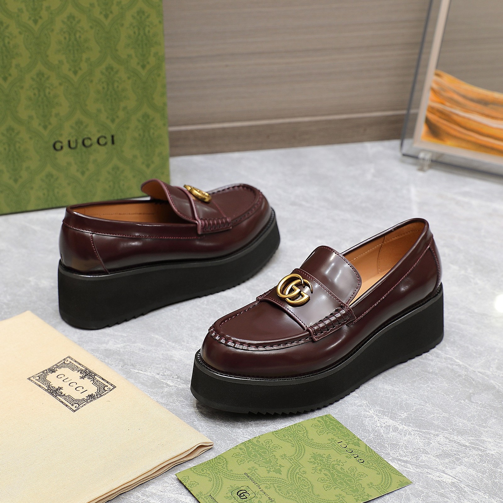 Gucci women's leather shoes-35