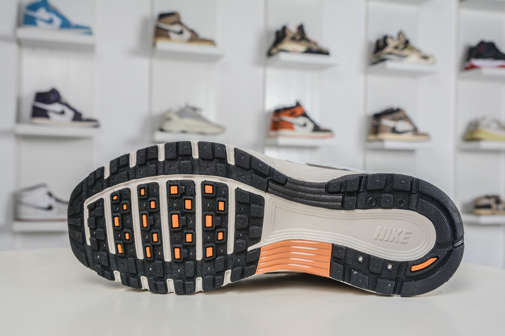 Nike Sneakers-340