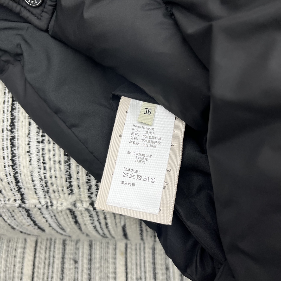 Hermes Clothing-338