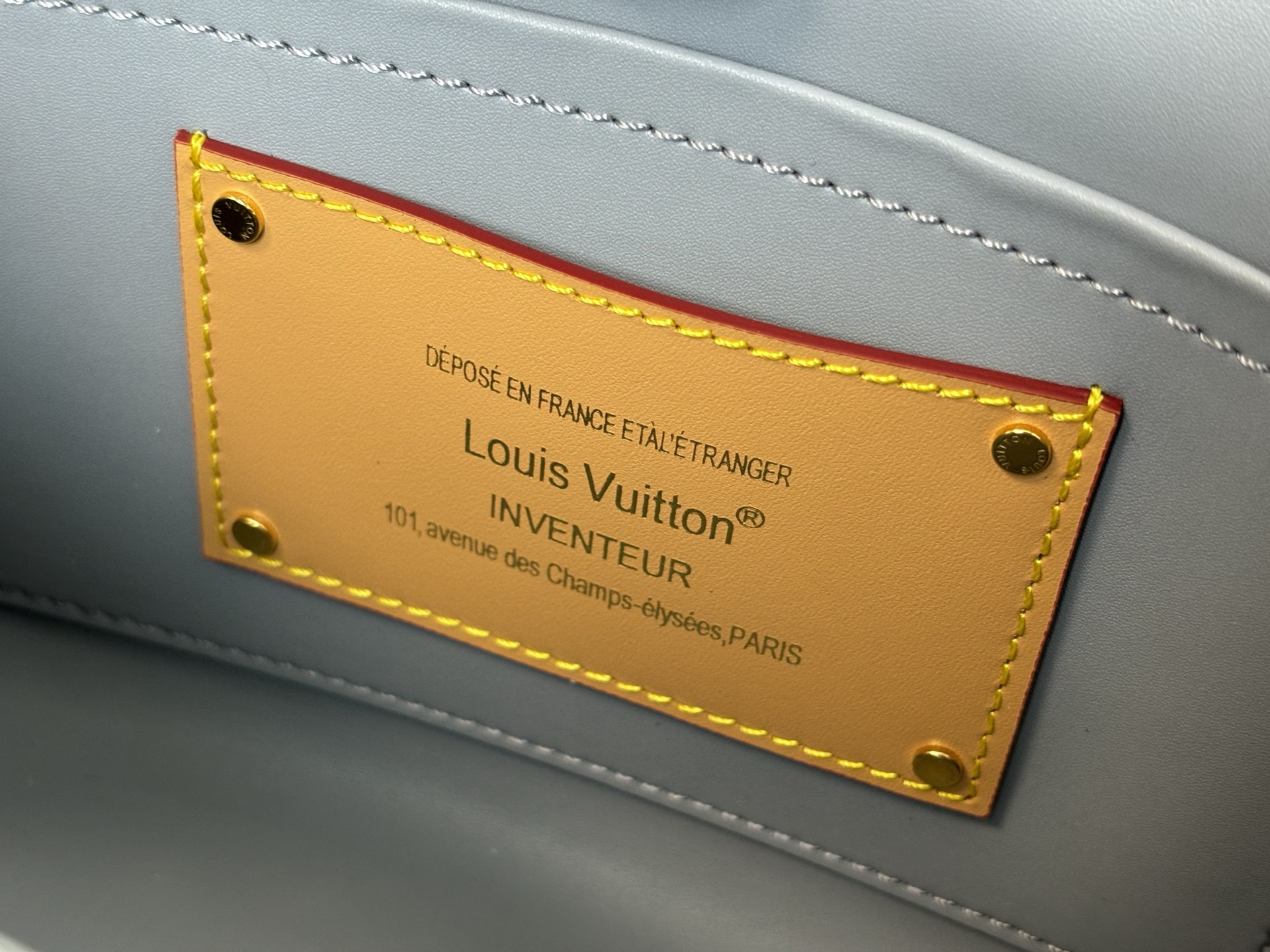 Louis Vuitton bag-15
