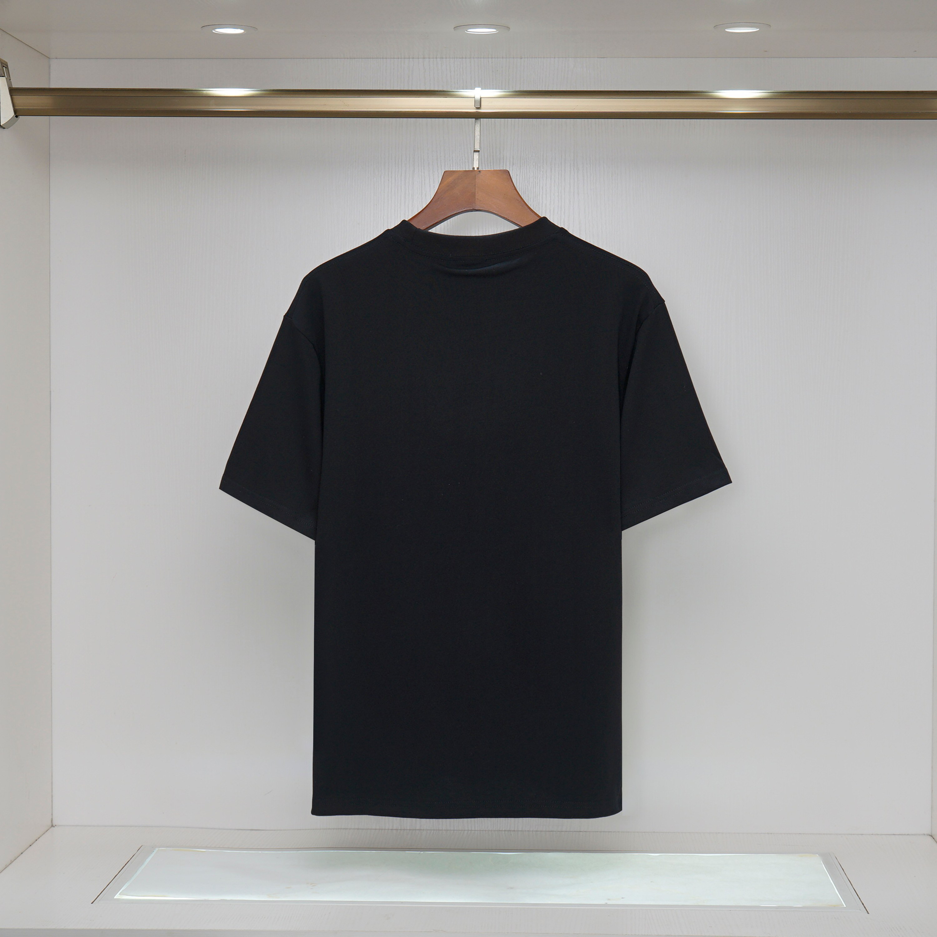 Gucci clothing-41