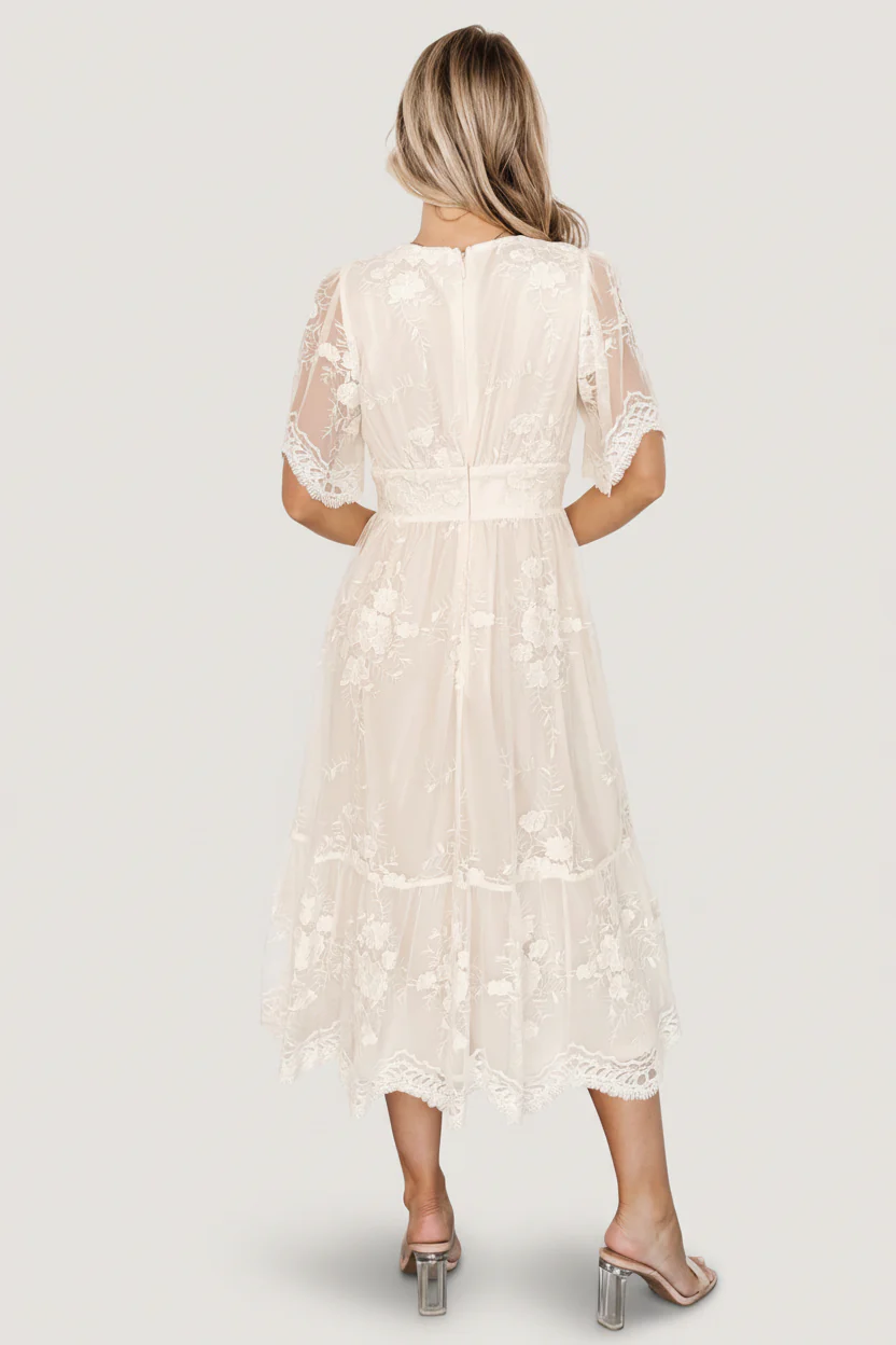 Clarisa Lace Midi Dress | Vintage Cream