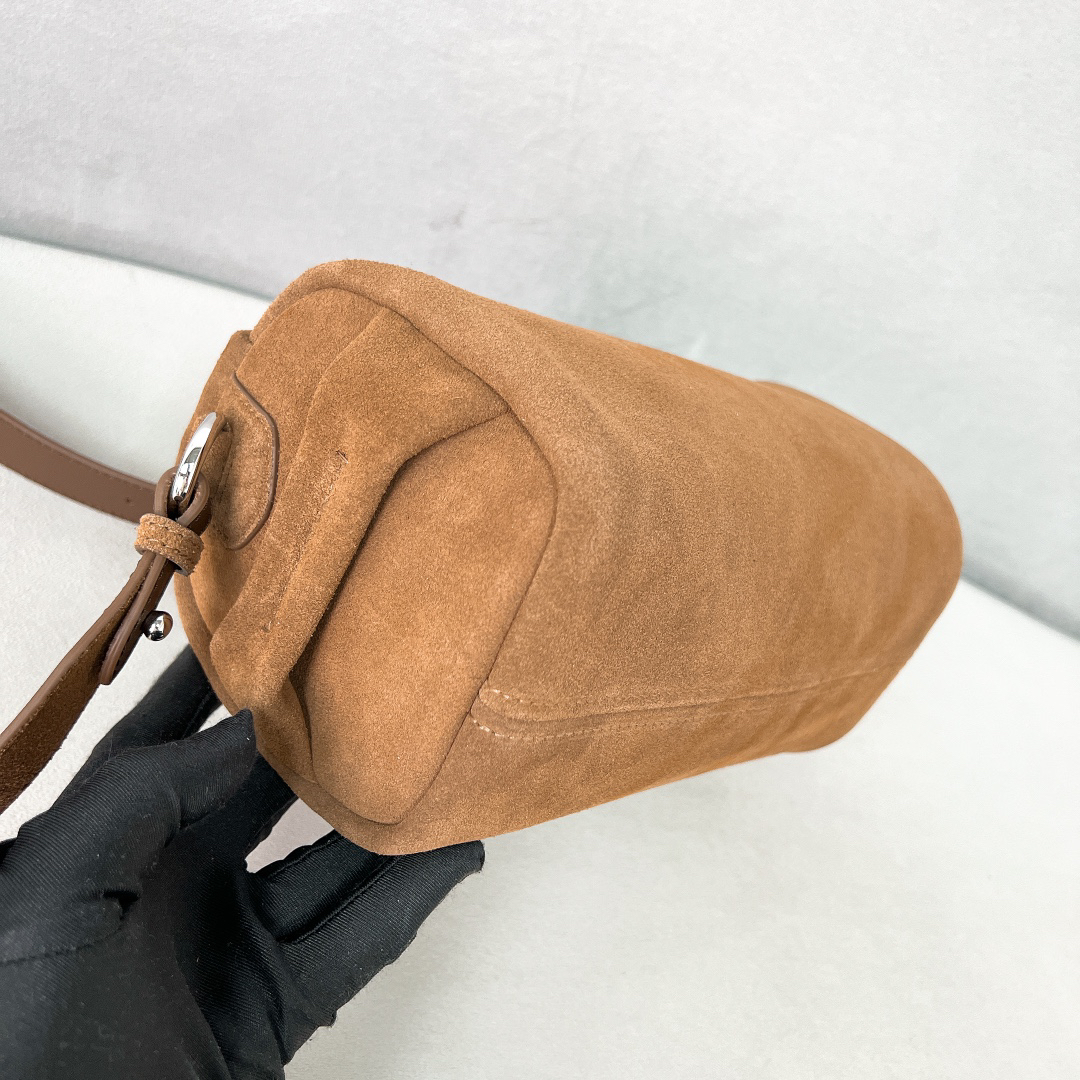 Prada bag-185