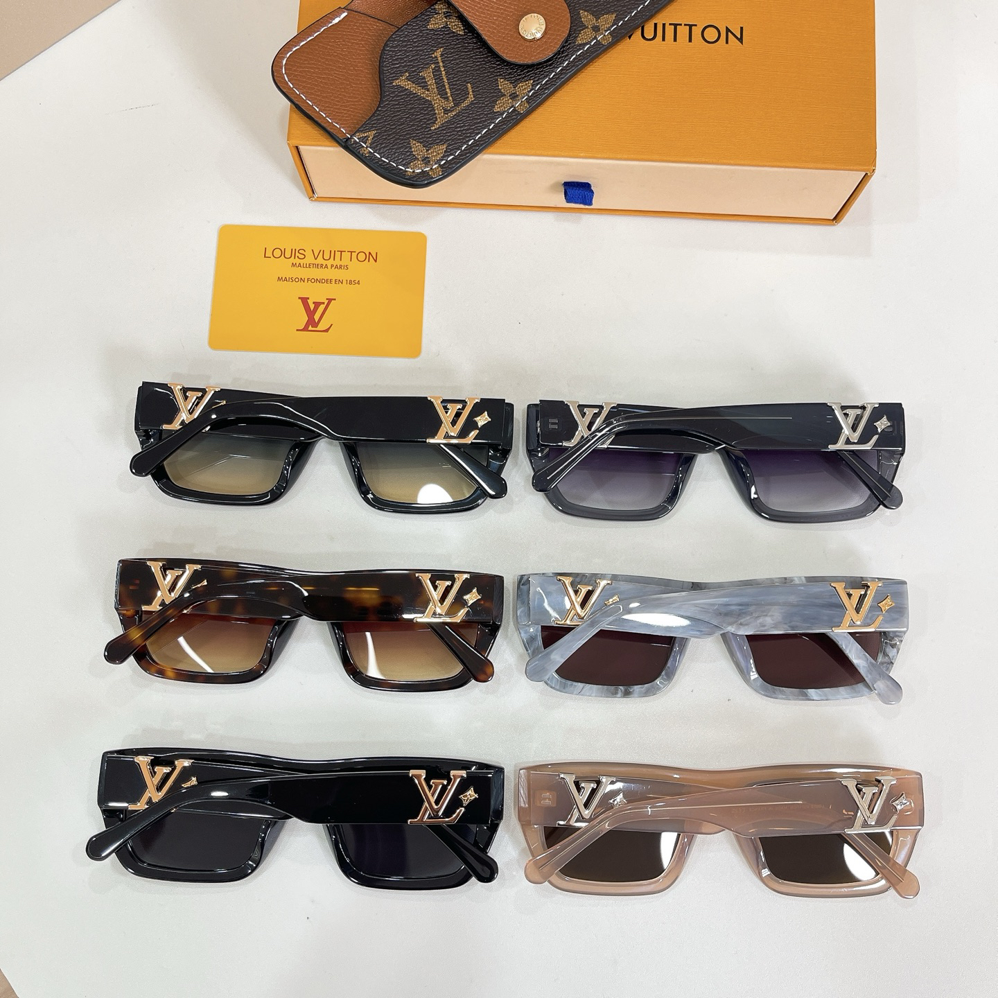 LV glasses-77