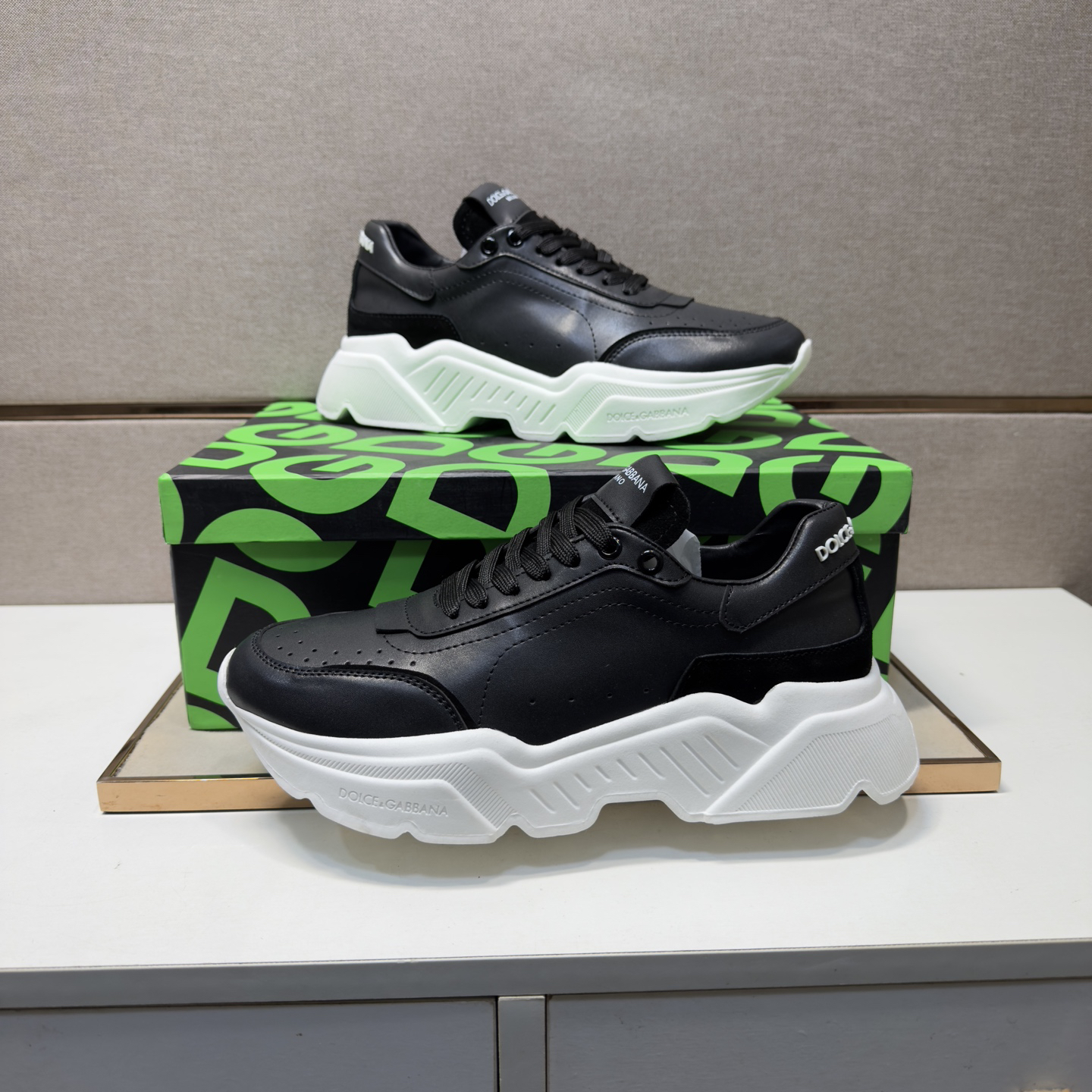 D&G Sneakers-253