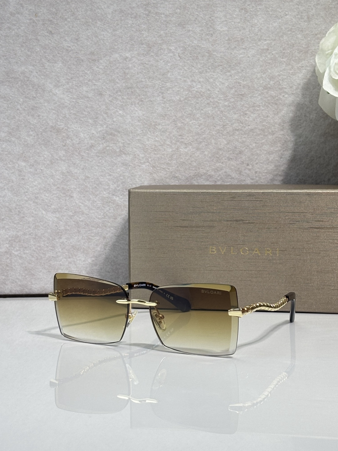 BV glasses-5