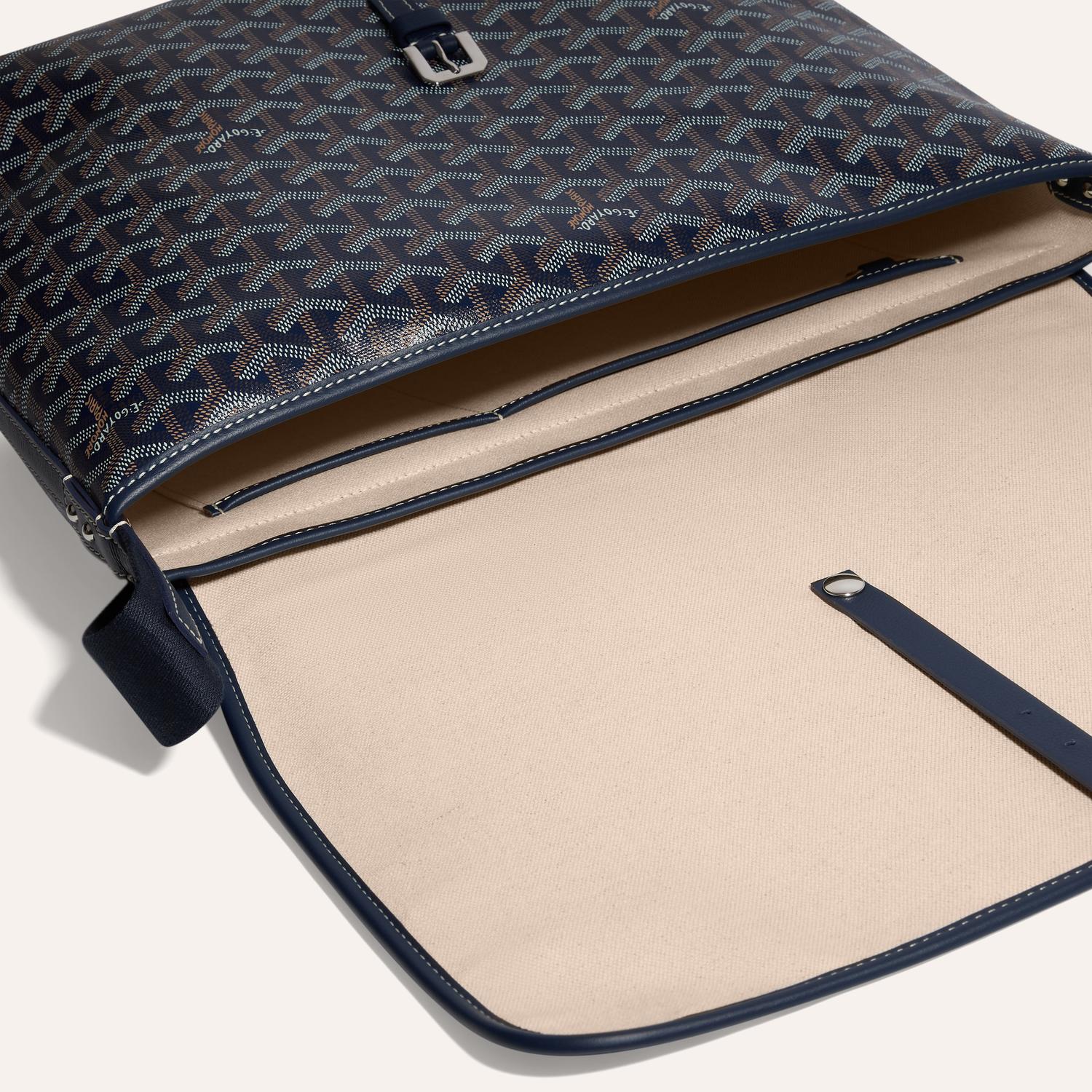Capetien MM Messenger Bag