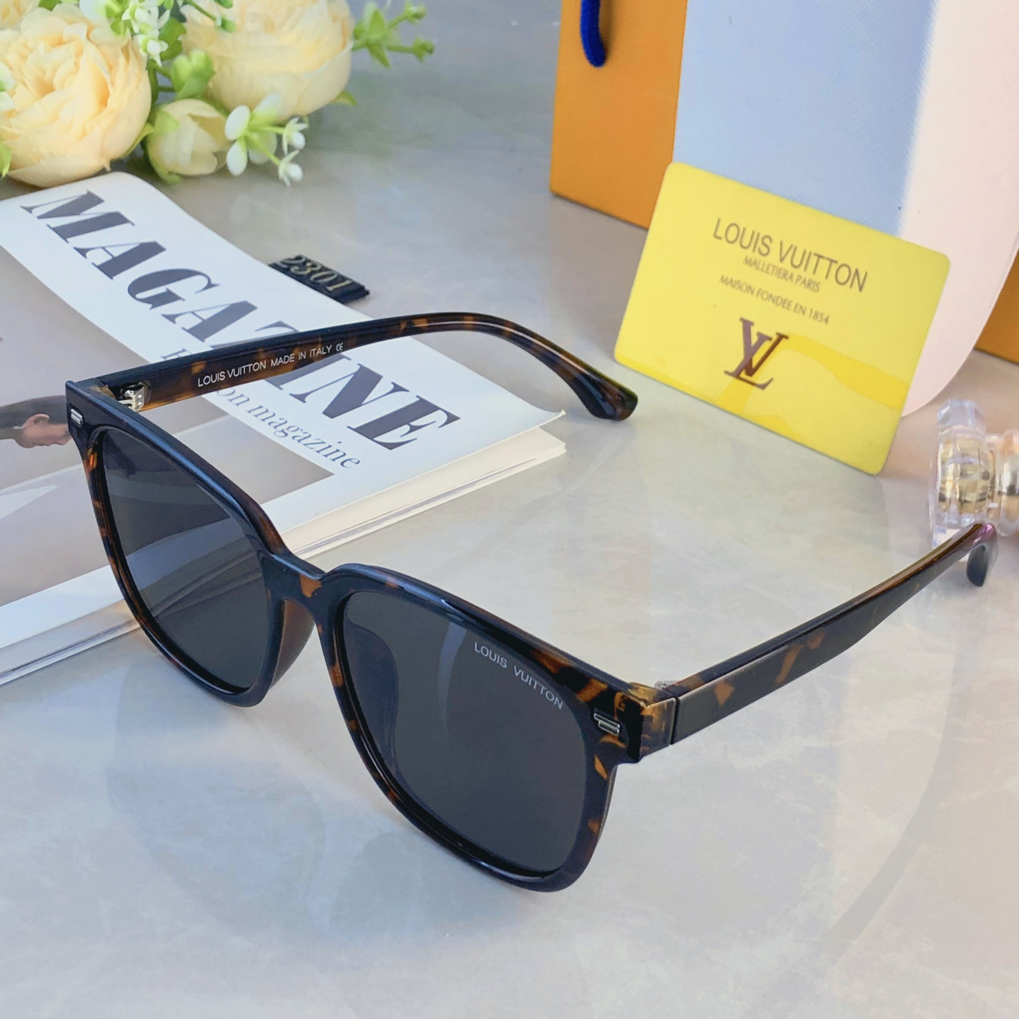 LV glasses-29