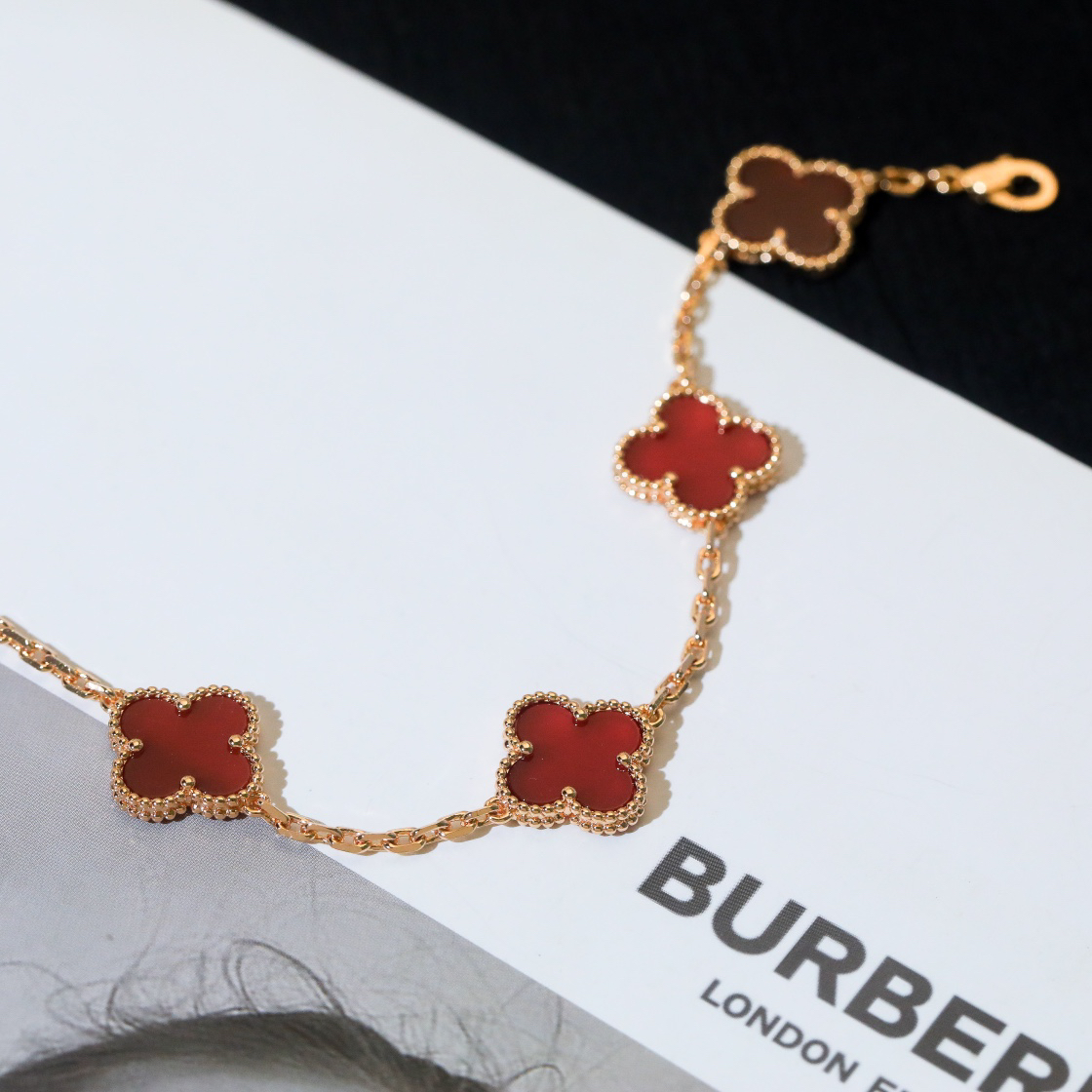 Van Cleef & Arpels Bracelet-73