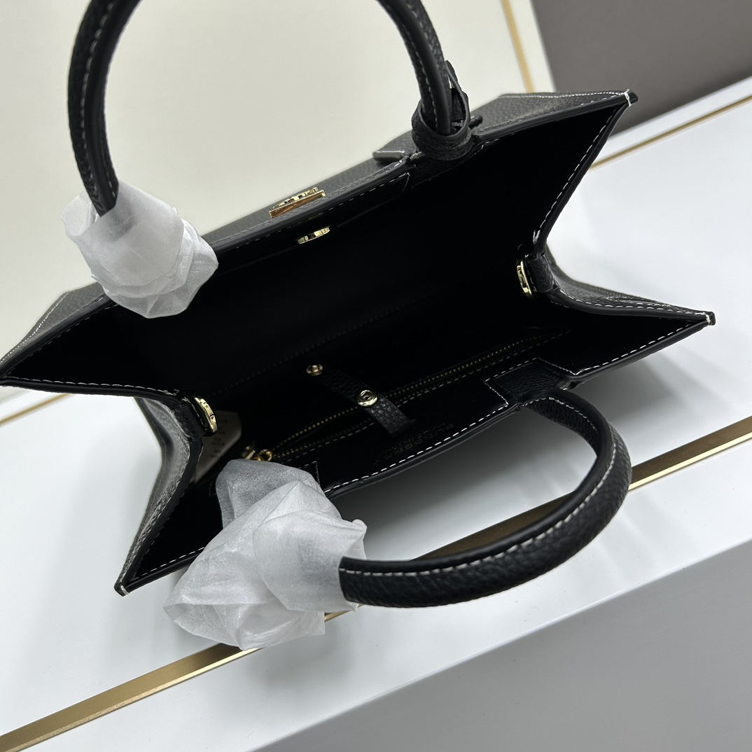 Burberry bag-141