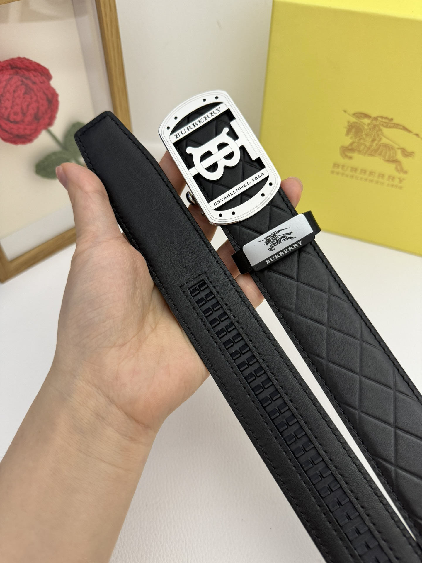 Burberry belt-76