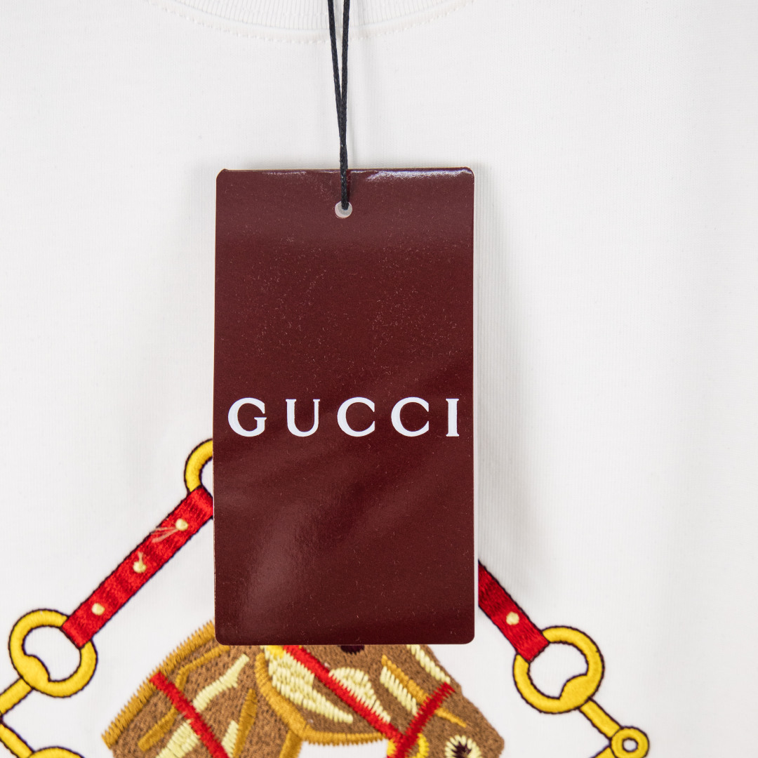 Gucci clothing-276