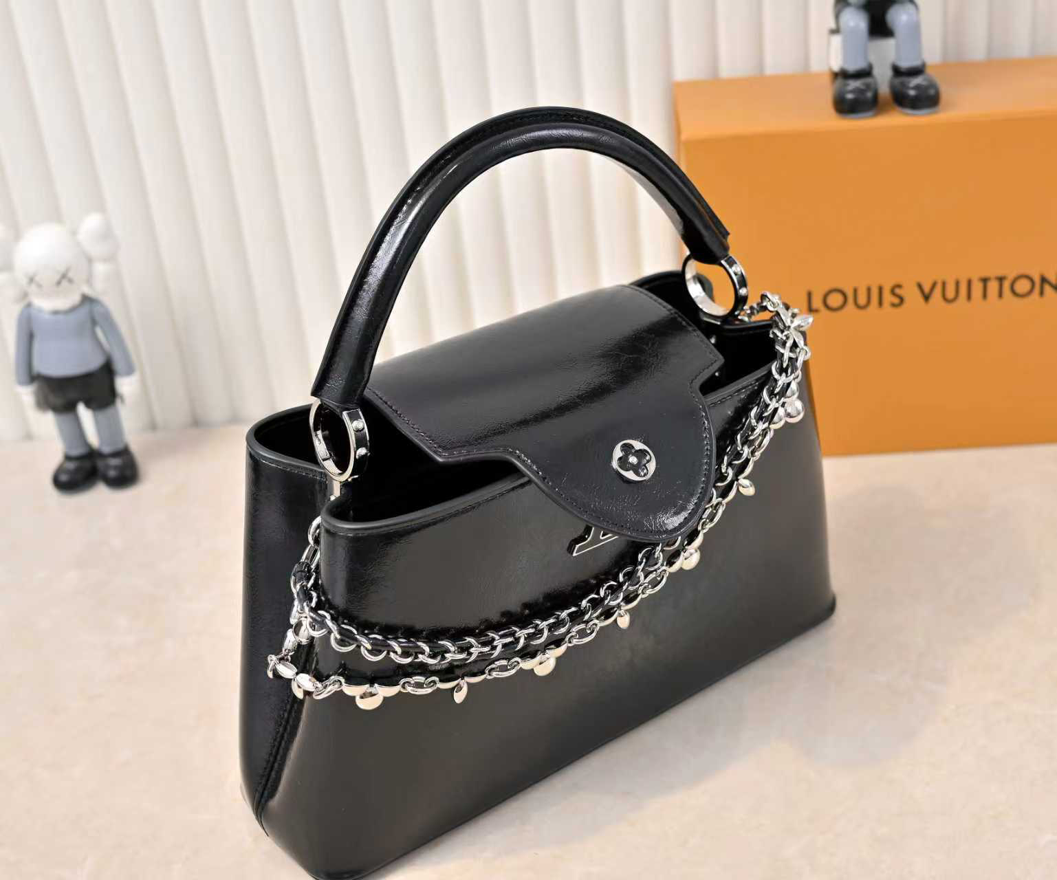 Louis Vuitton bag-163