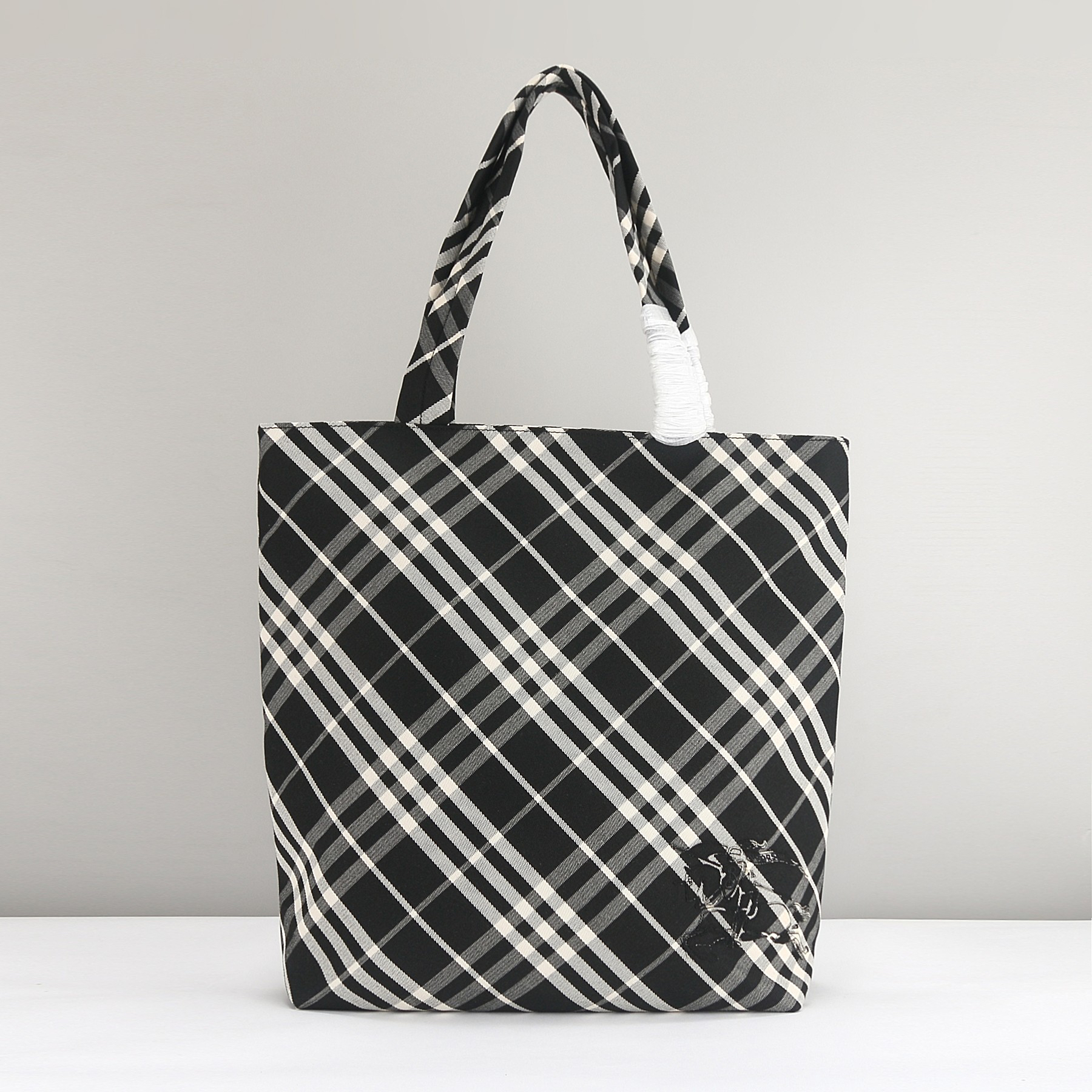 Burberry bag-40
