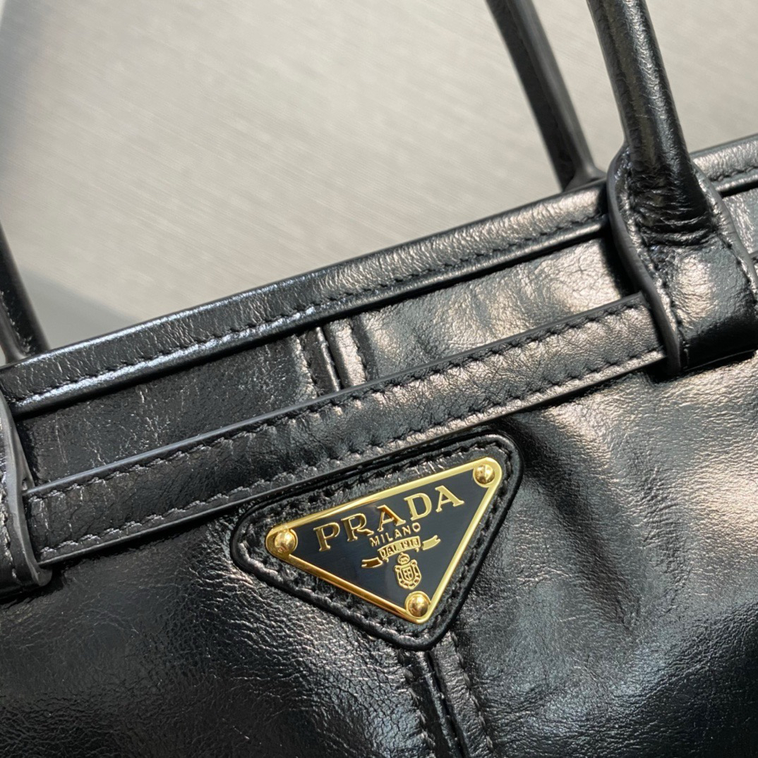 Prada bag-91
