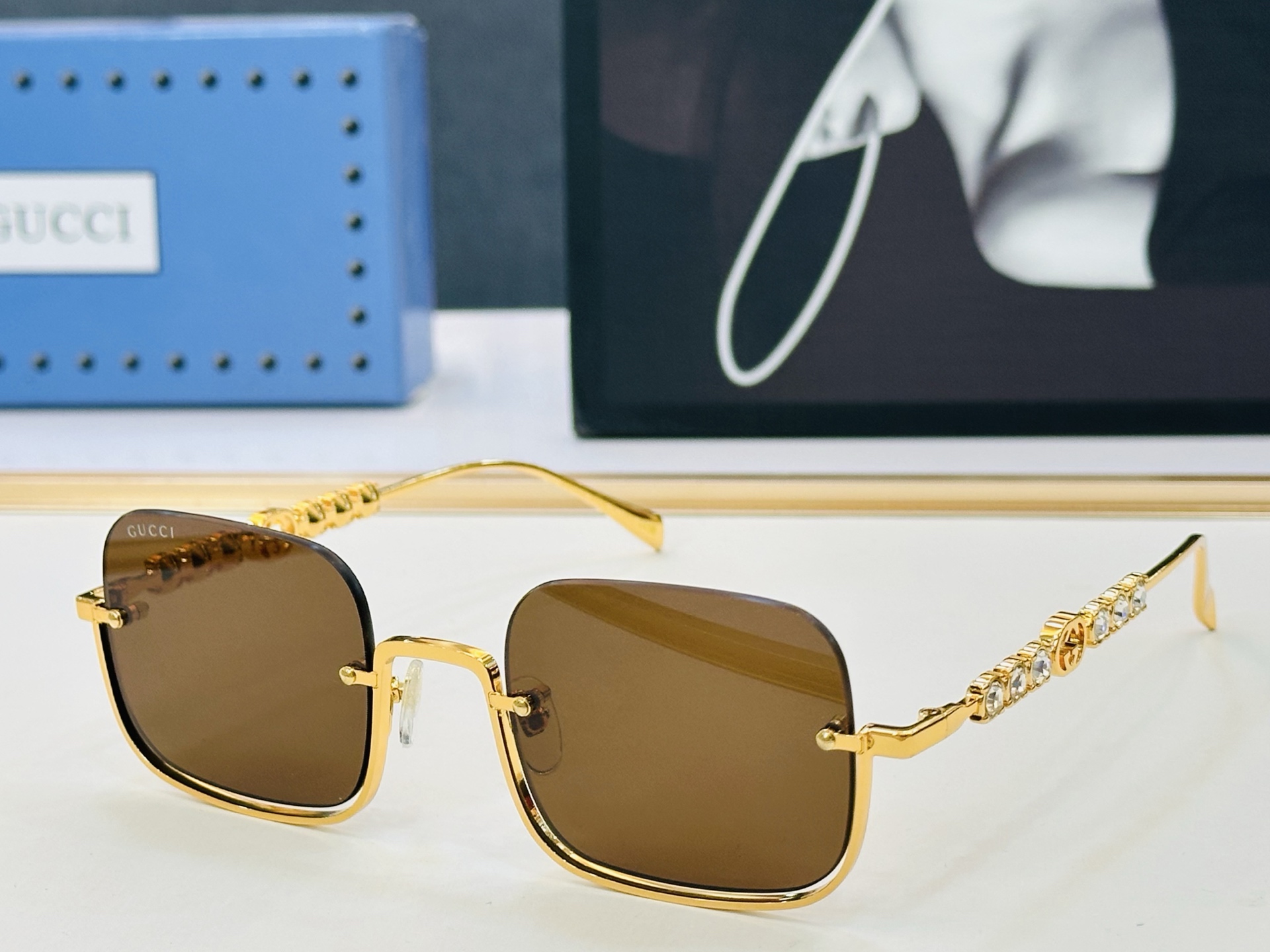 Gucci glasses-70