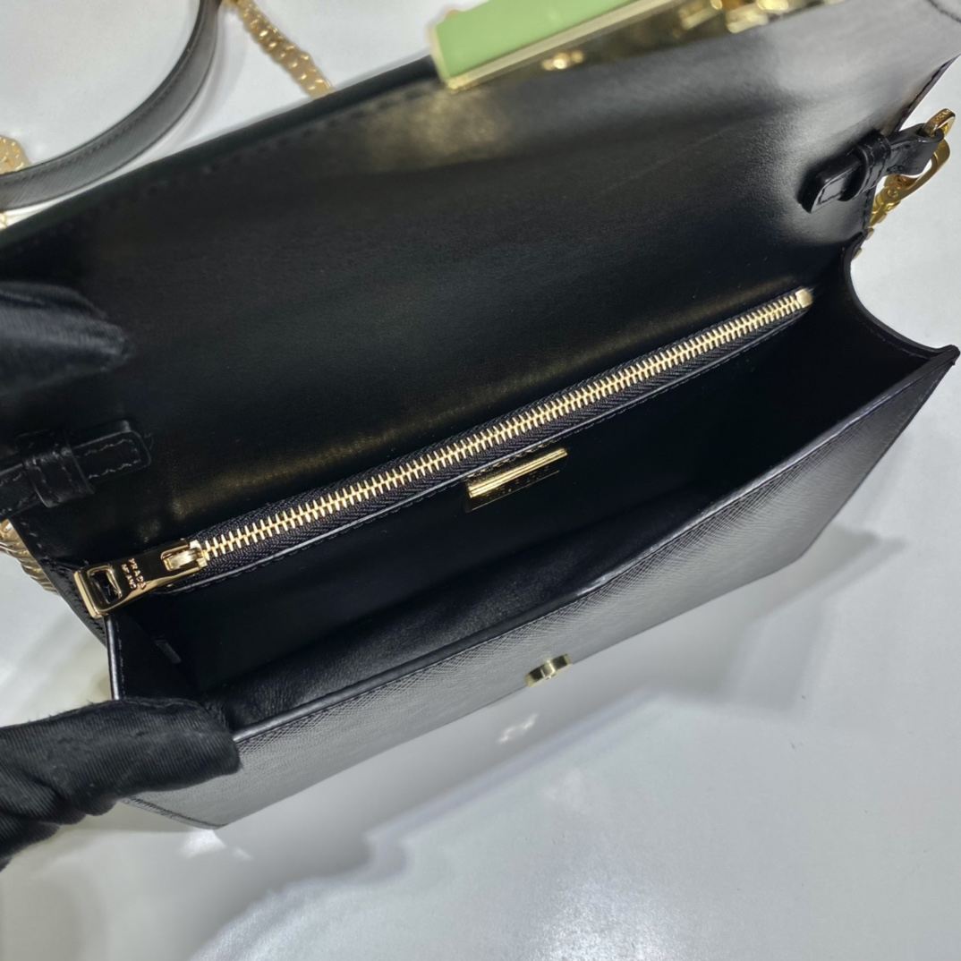 Prada bag-142