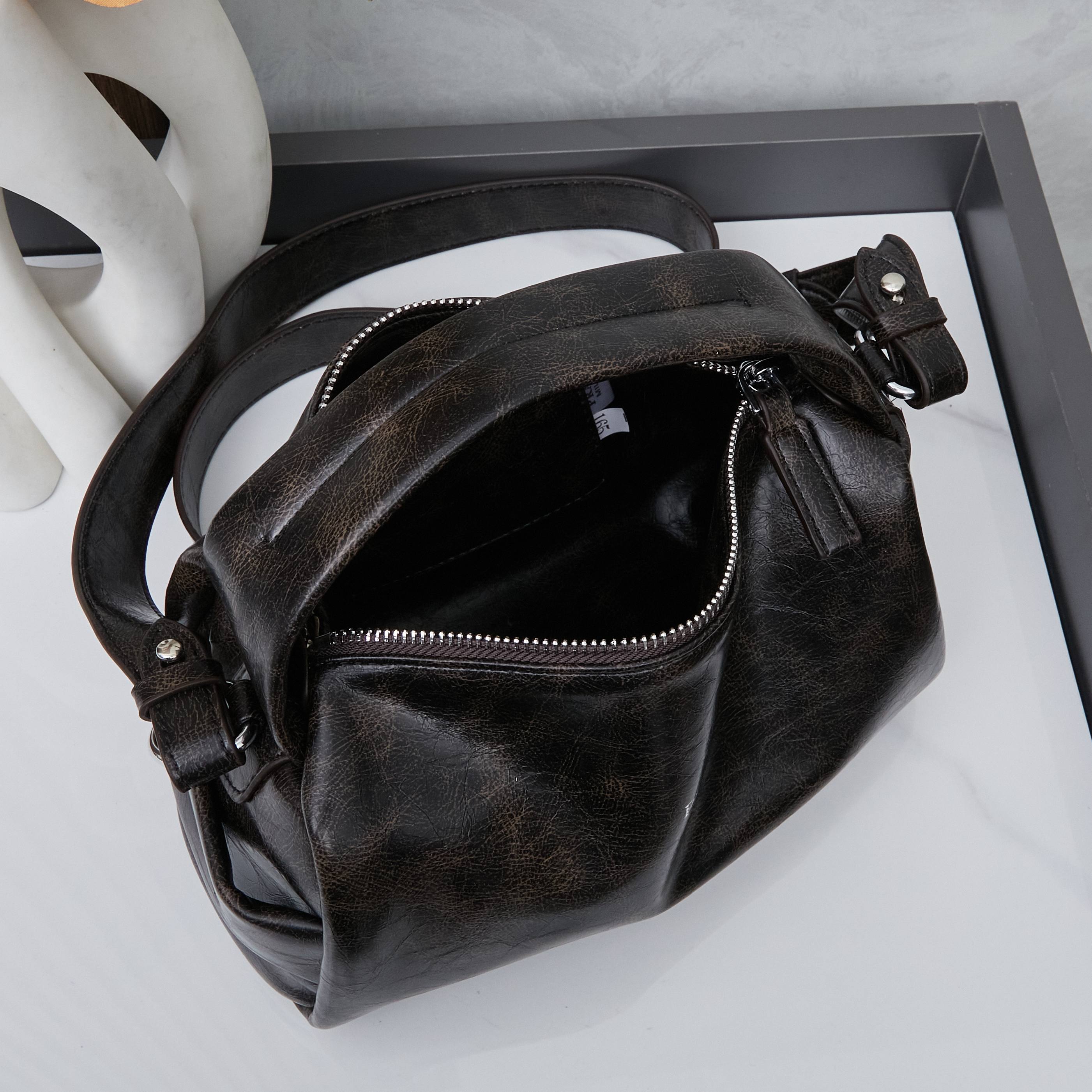 Prada bag-133