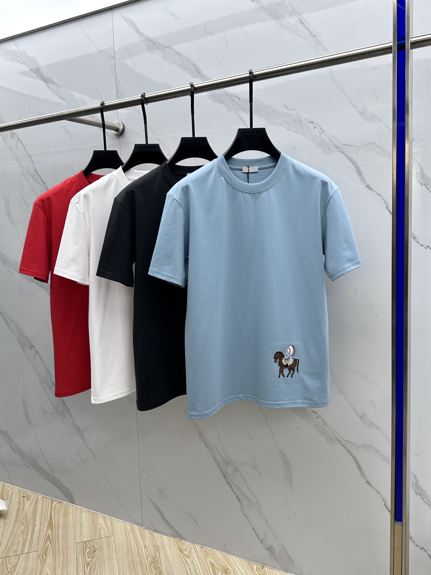 Dior clothing-39