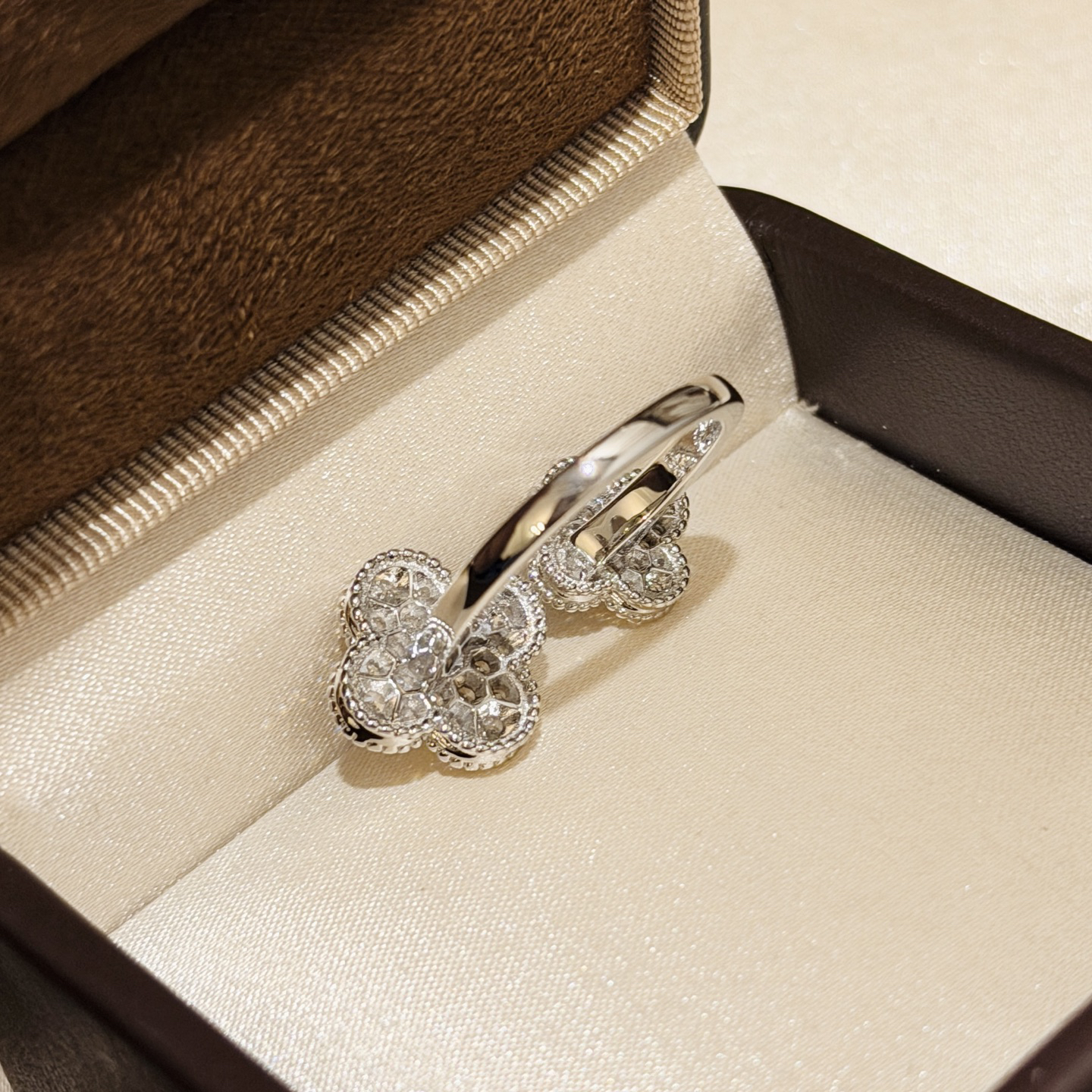 Van Cleef & Arpels ring-62