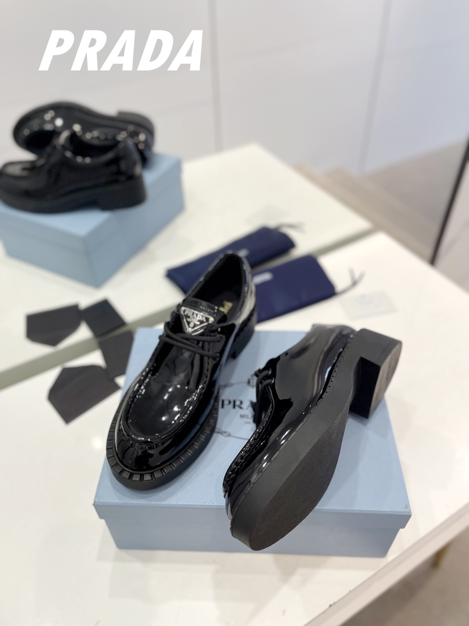 Prada women's leather shoes-2