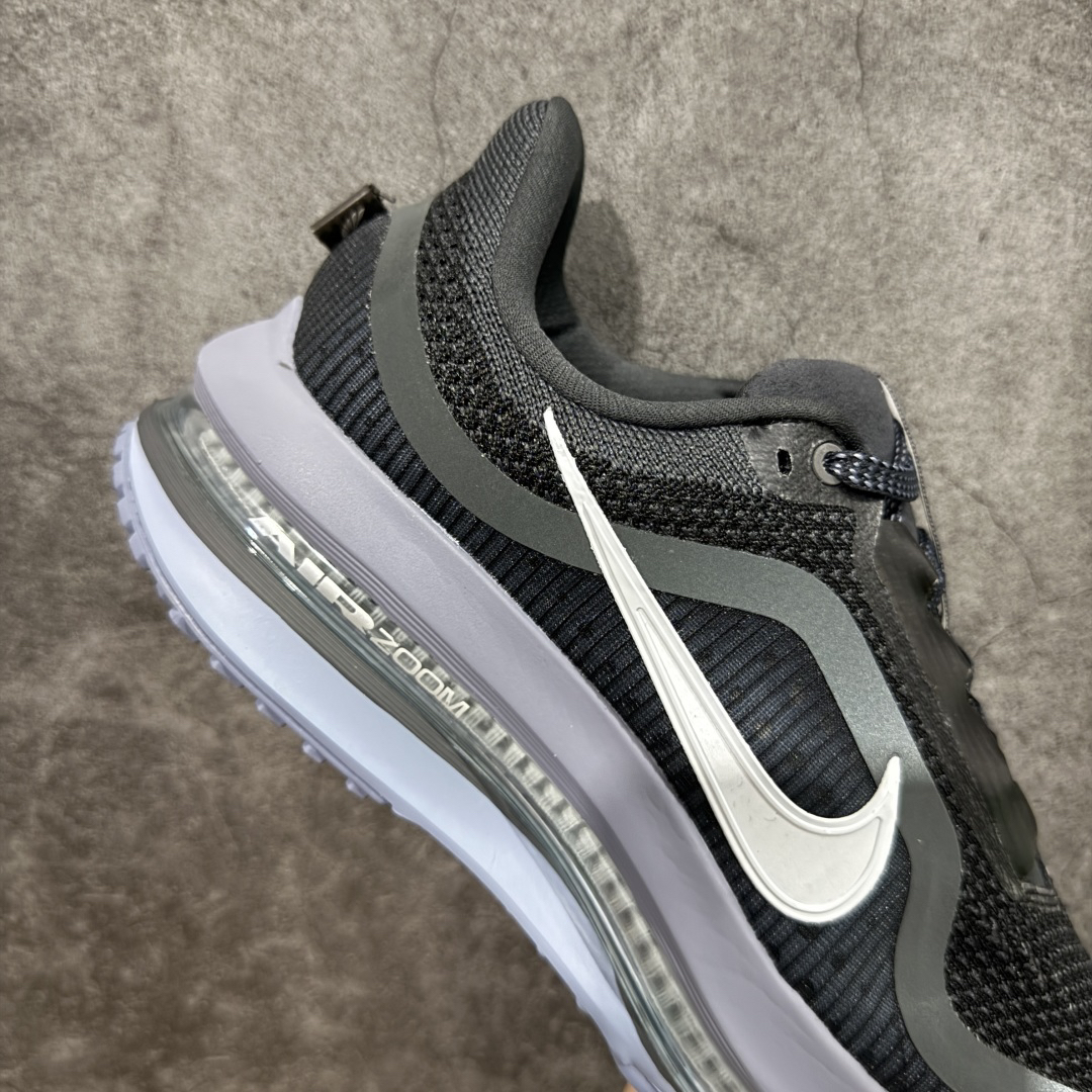 Nike Sneakers-95
