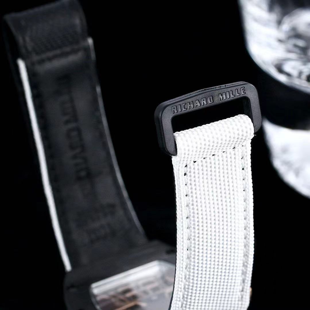 Watch 23