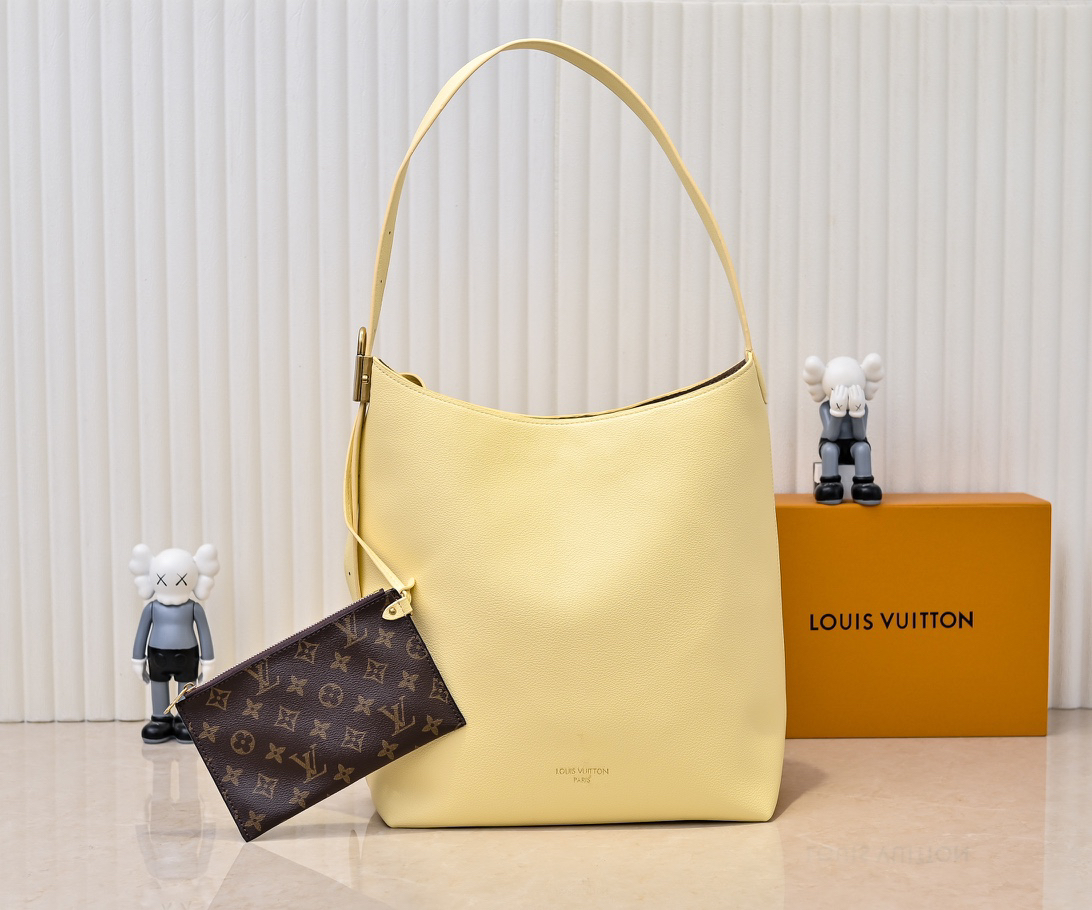 Louis Vuitton bag-145