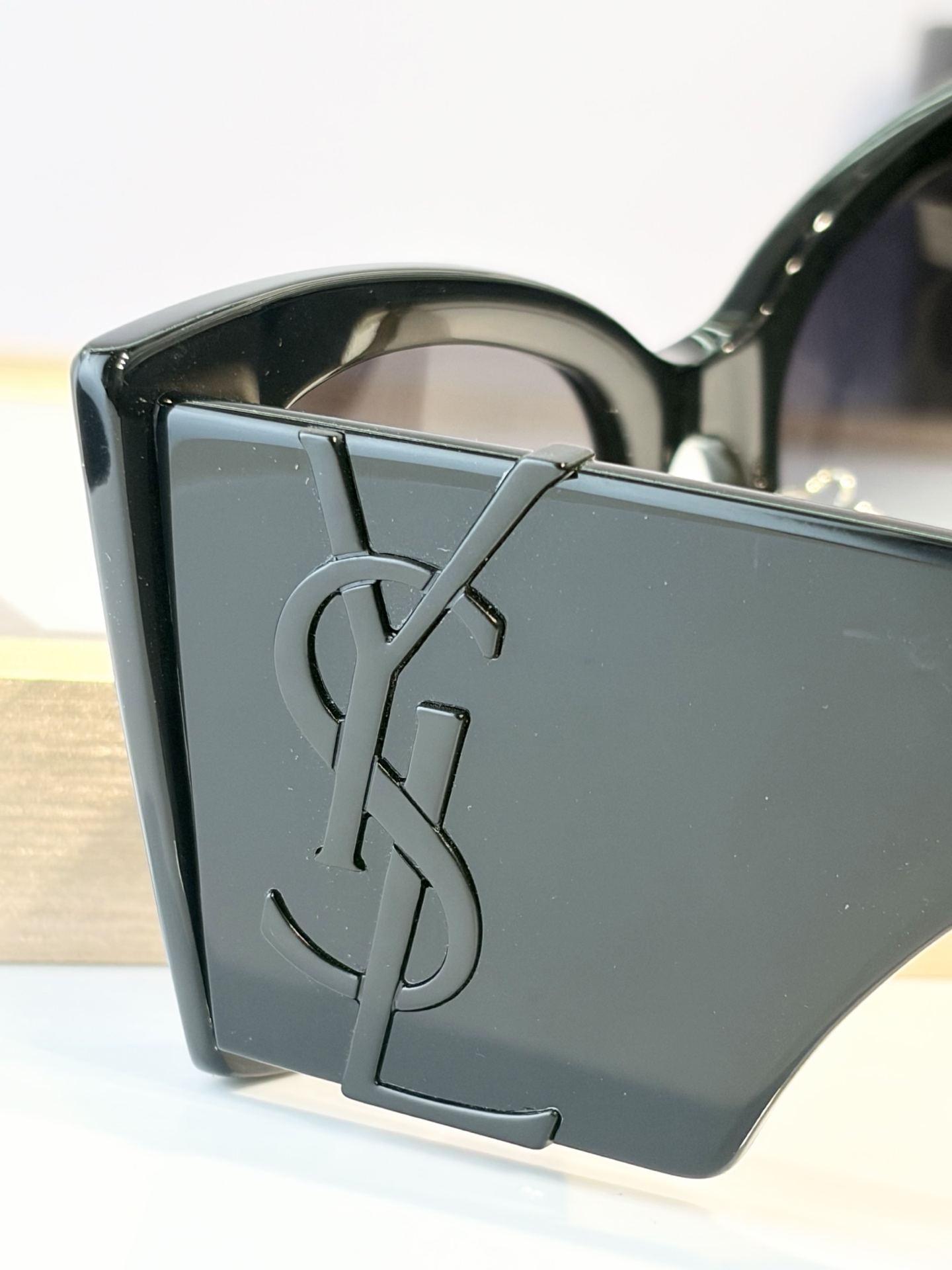 YSL glasses-16