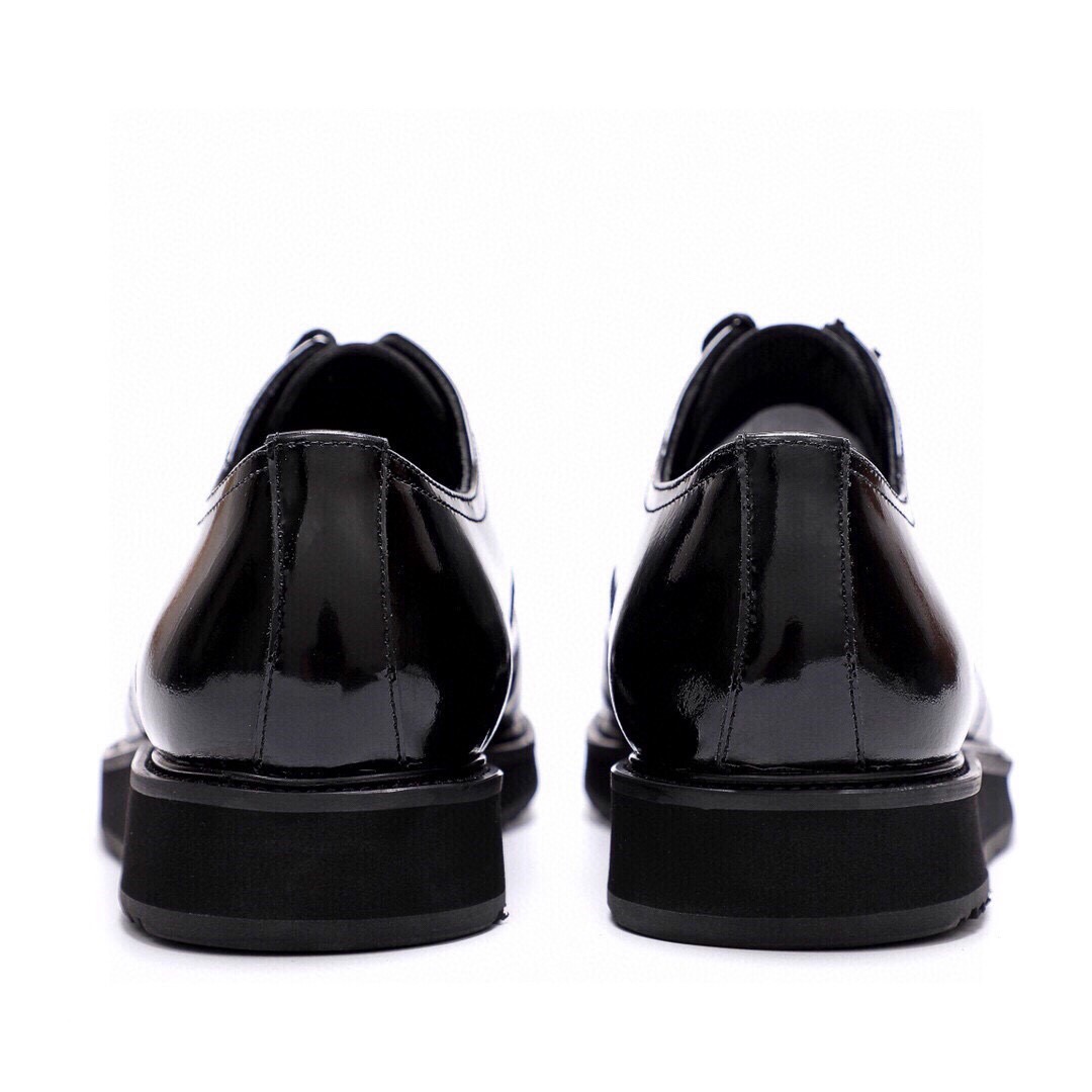 Prada men's leather shoes-26
