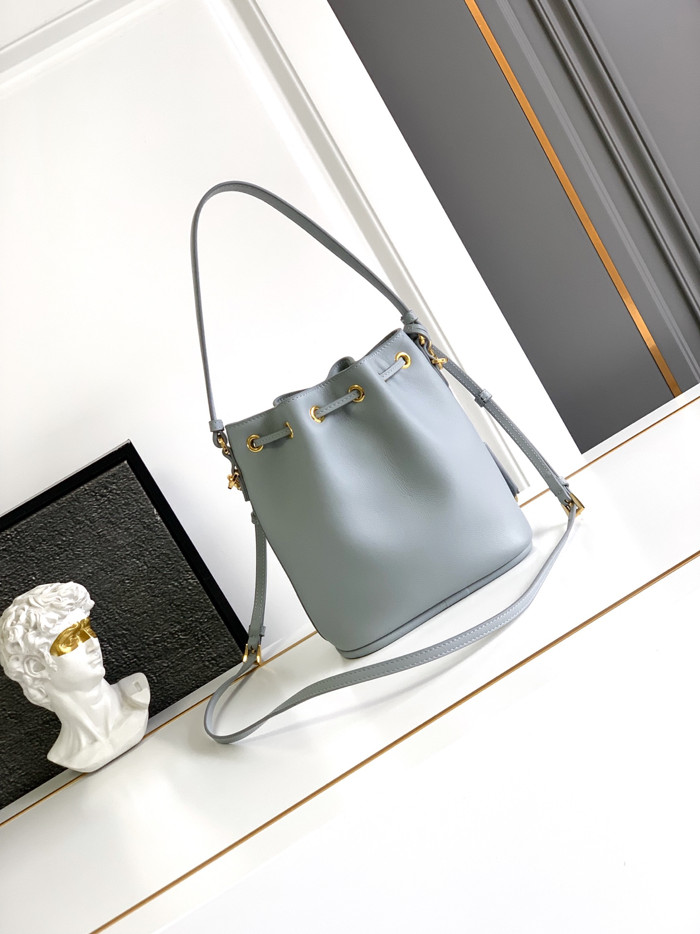 Prada bag-151