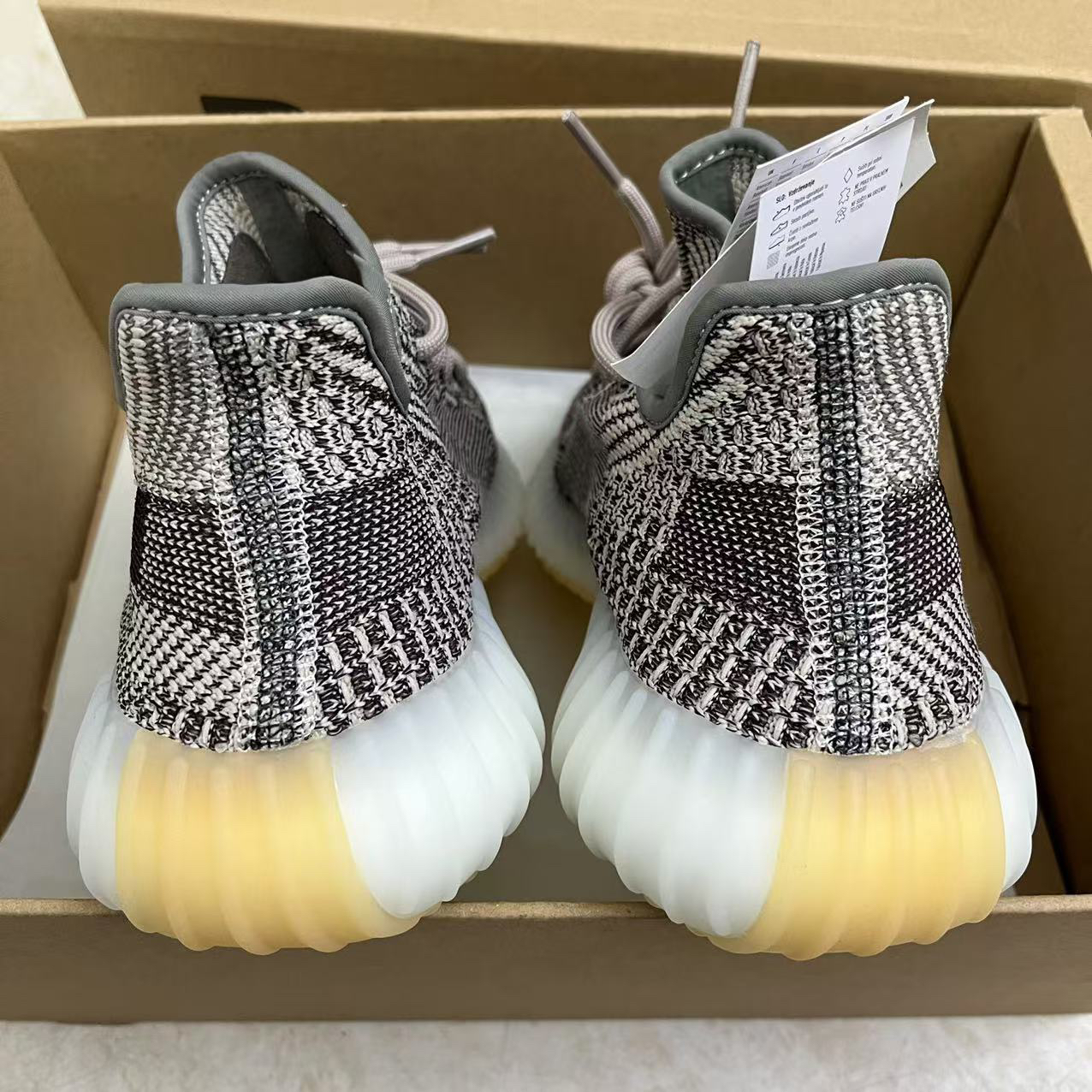 Adidas Sneakers-327