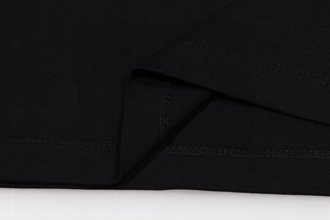 Gucci clothing-268
