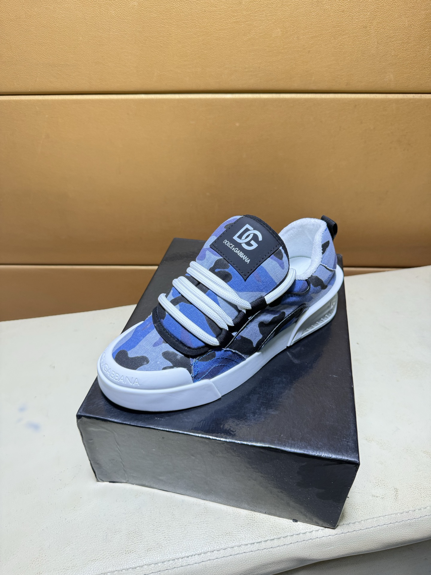 D&G Sneakers-198