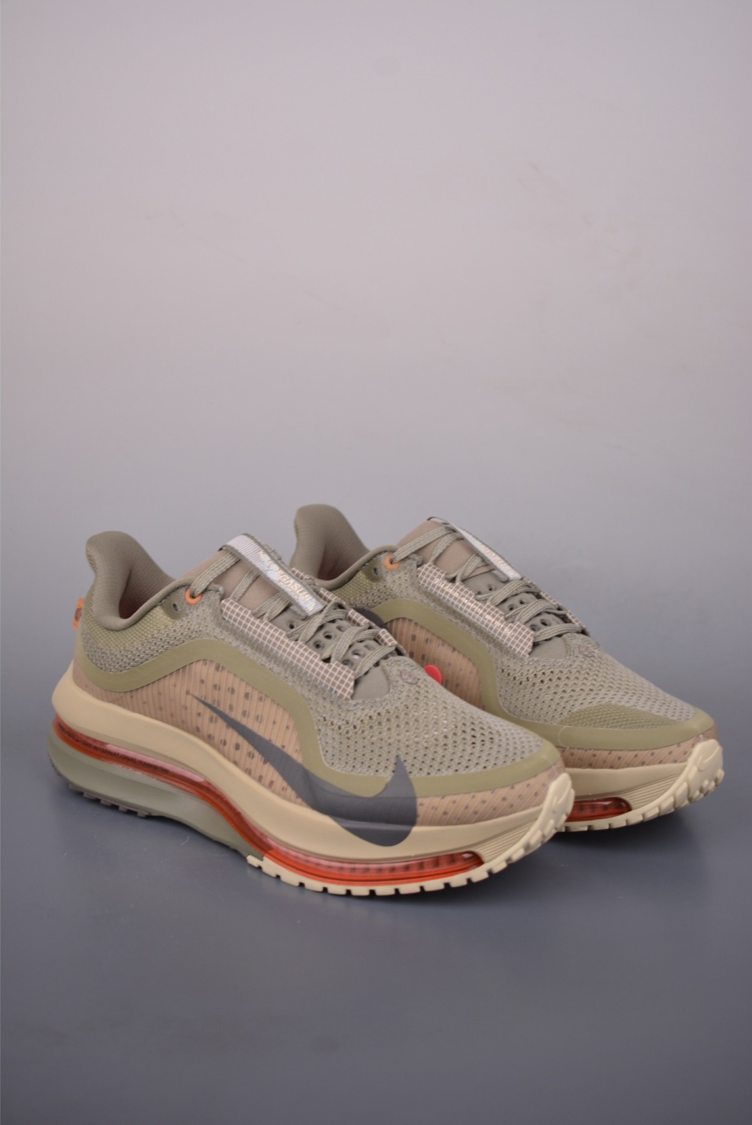 Nike Sneakers-280
