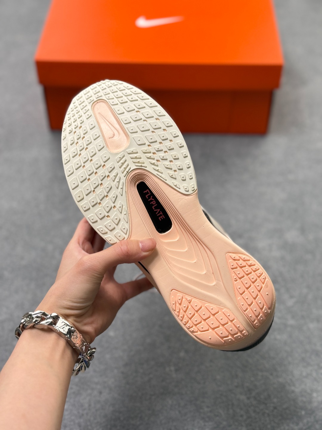 Nike Sneakers-290