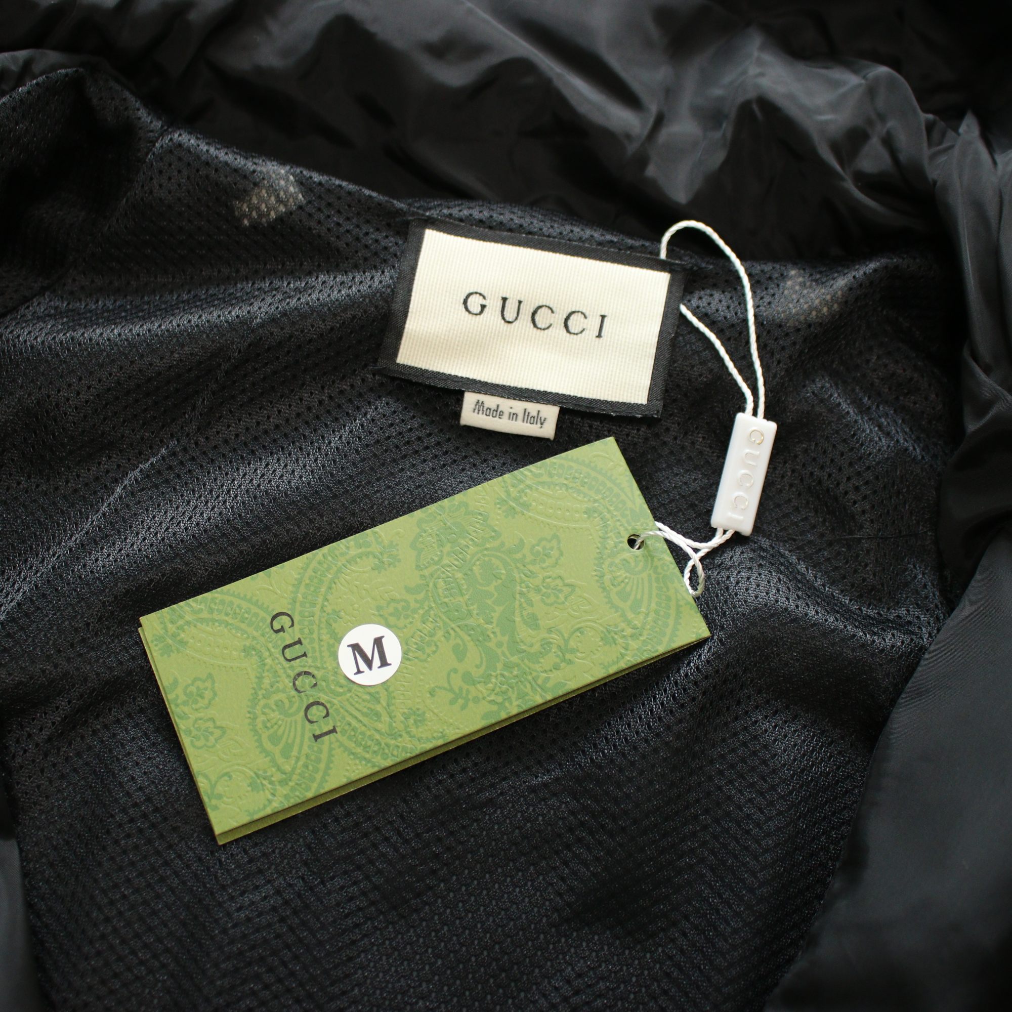 Gucci Clothing-340