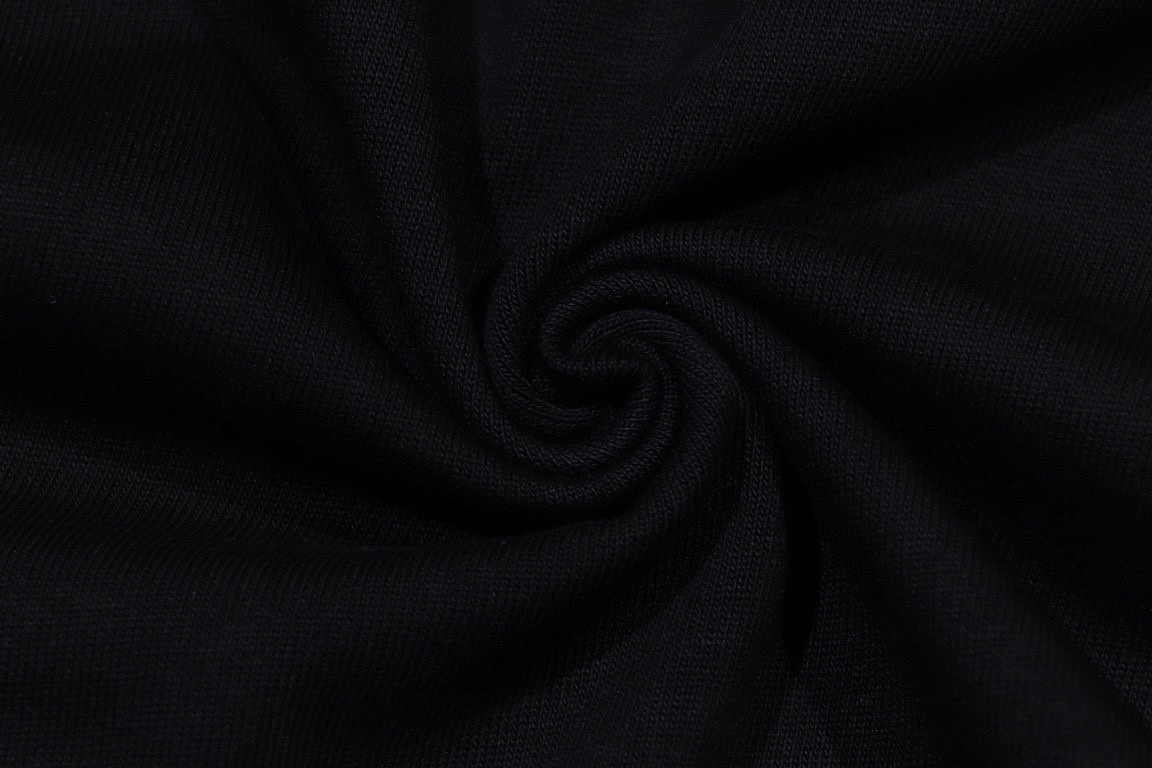 Gucci clothing-268