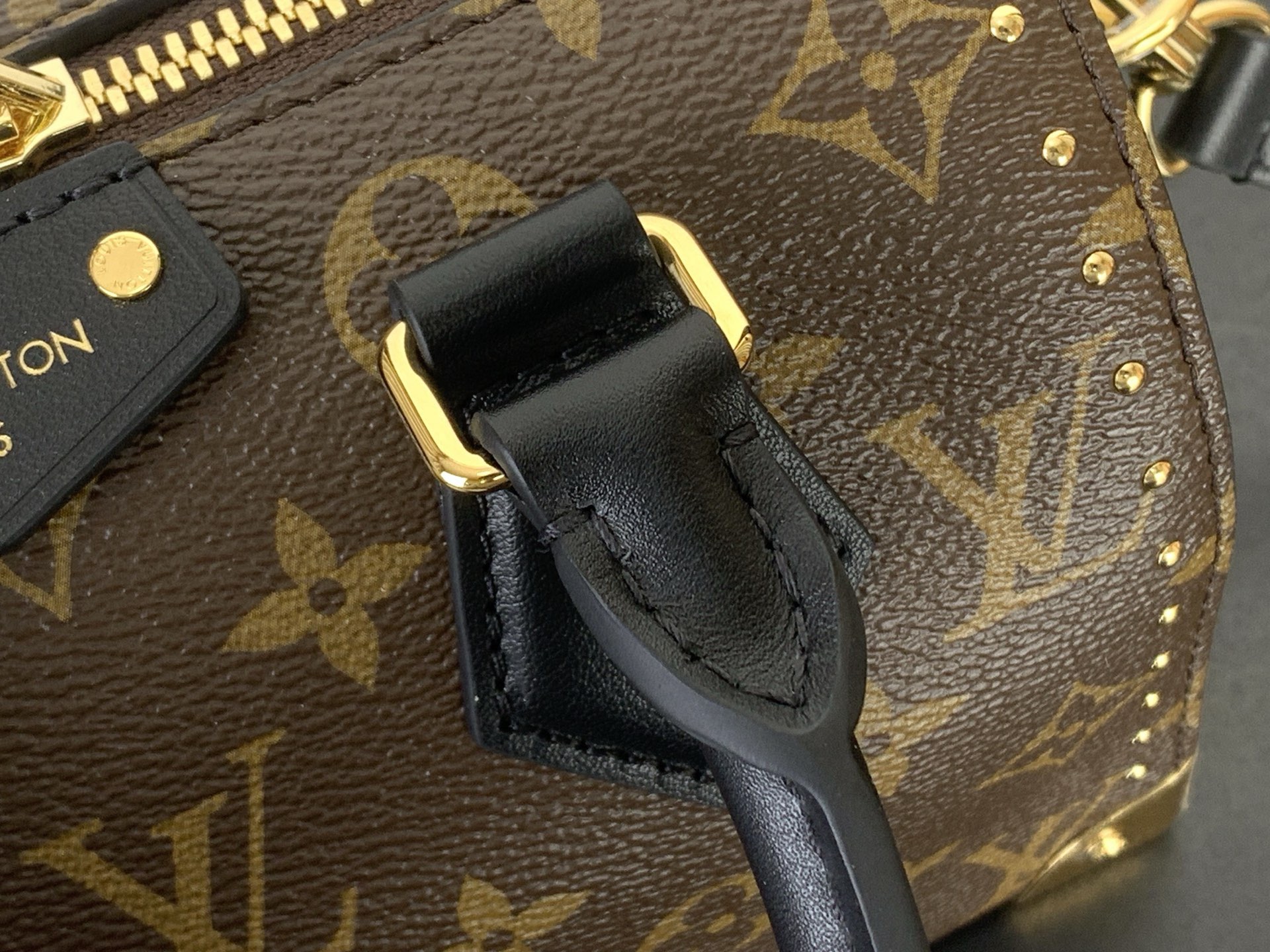 Louis Vuitton bag-27