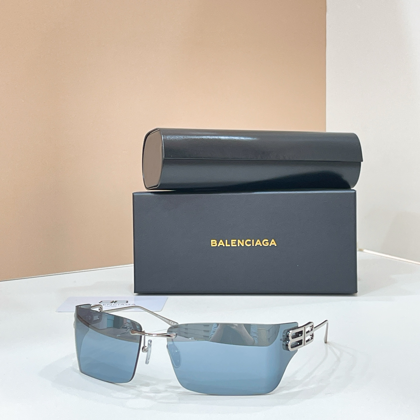 Balenciaga glasses-1