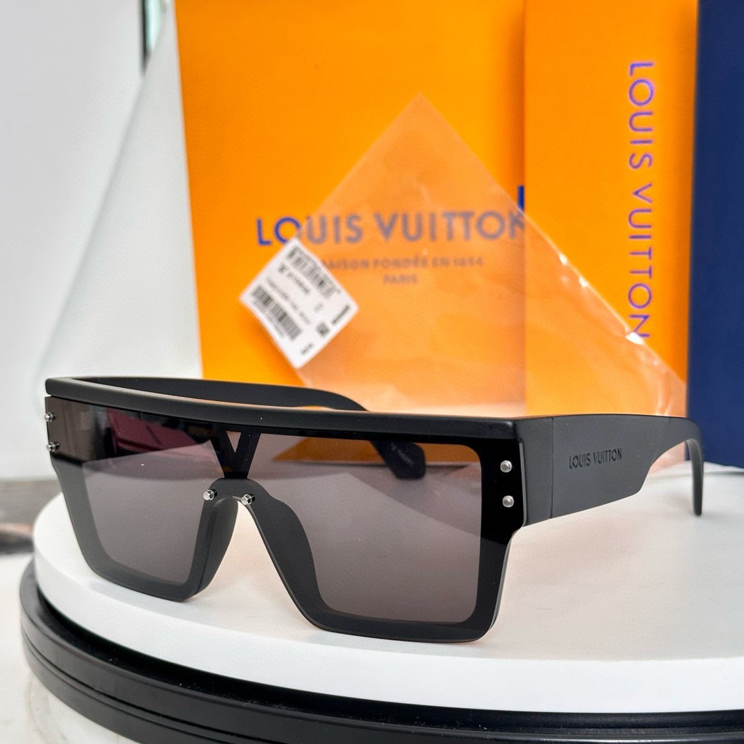 LV glasses-64