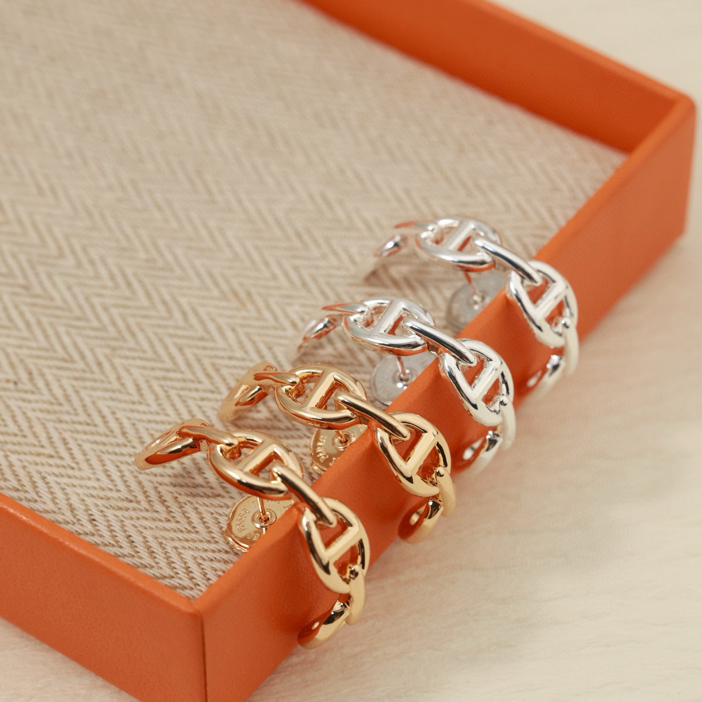 Hermes earrings-40