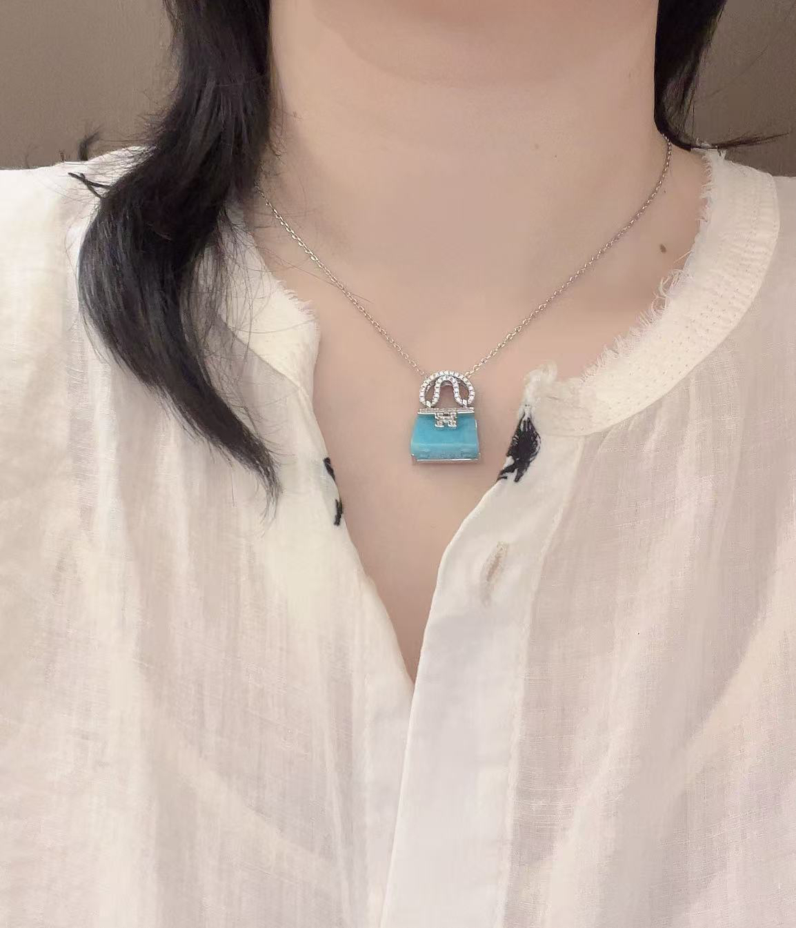 Hermes necklace-38