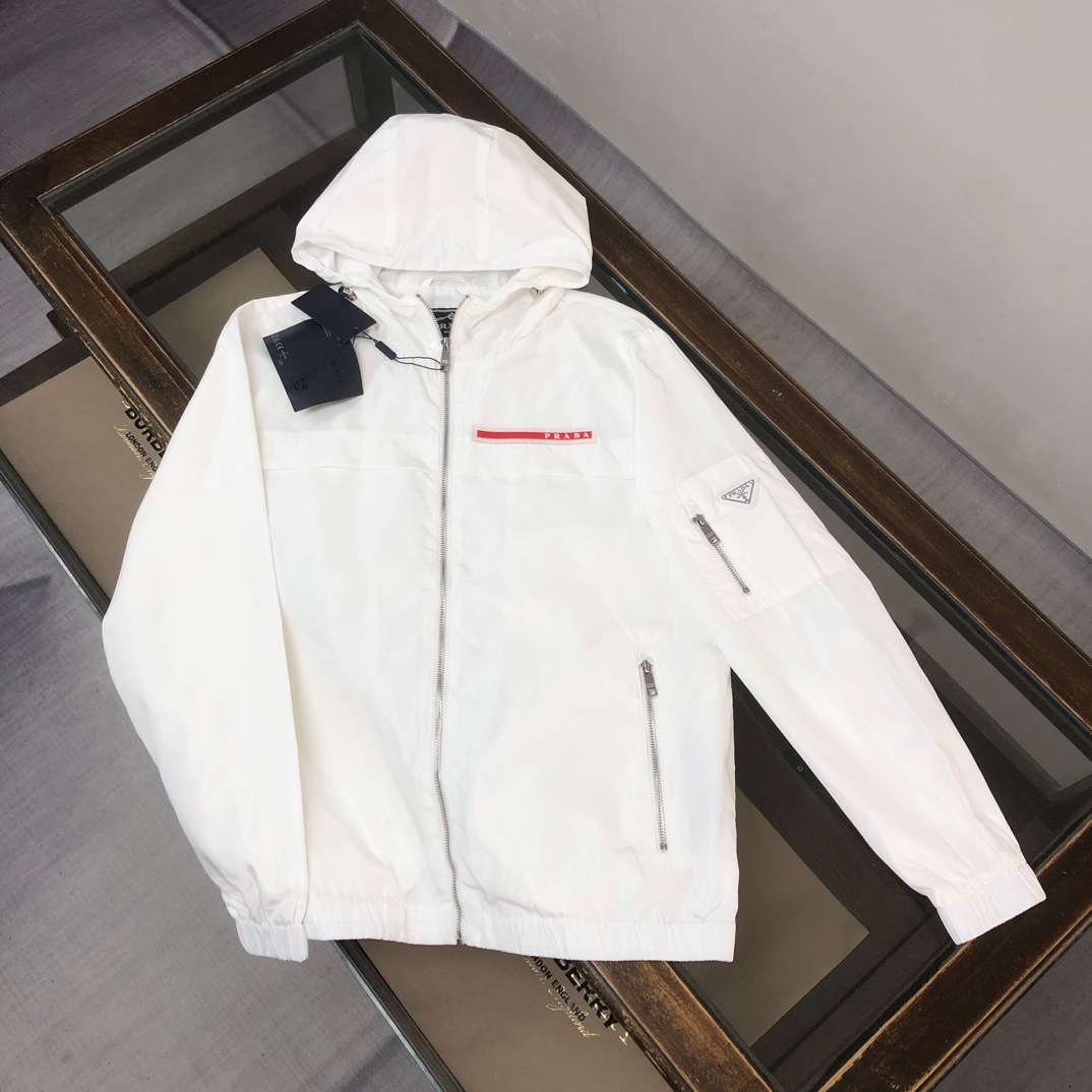 Prada Clothing-363